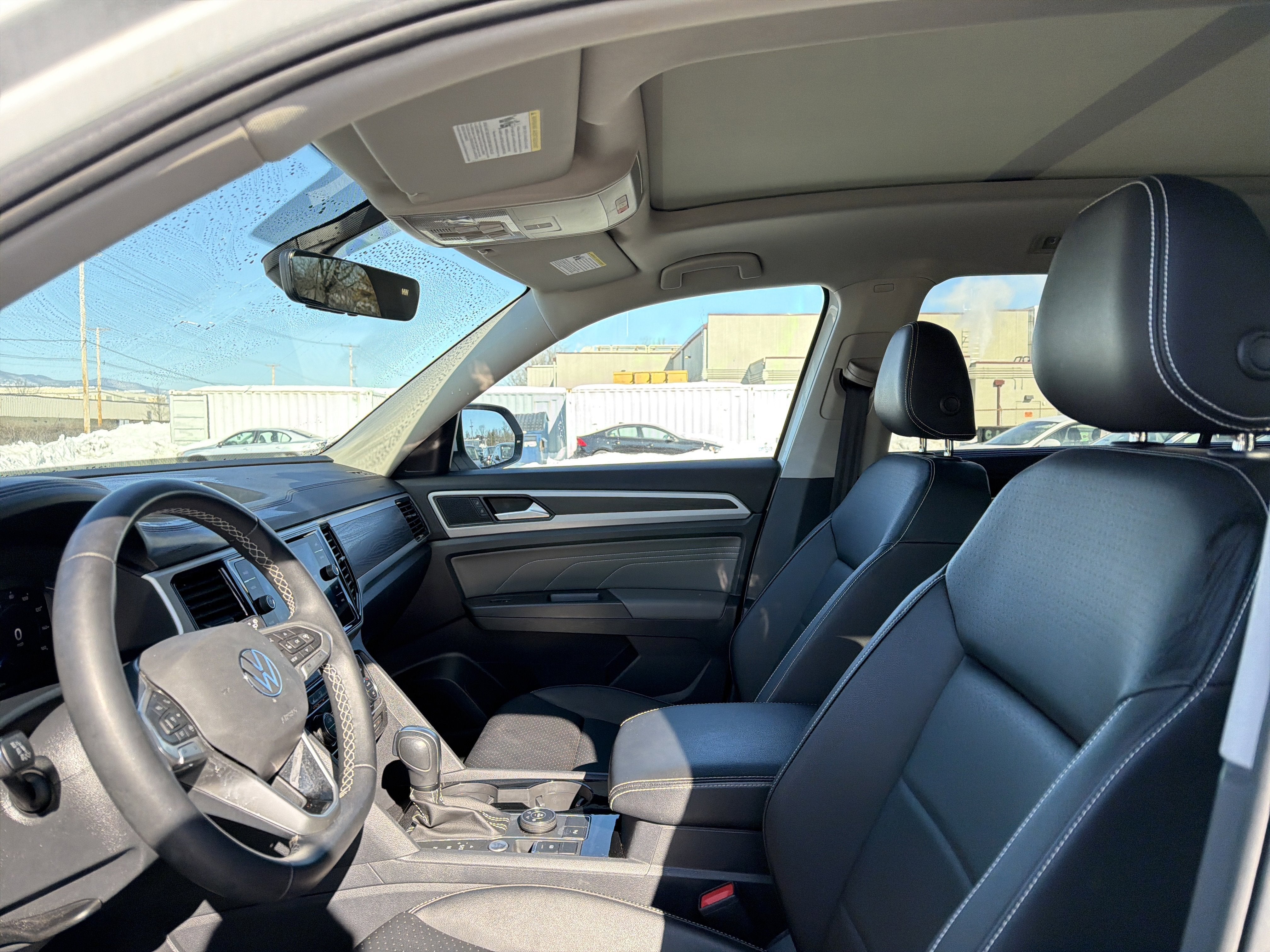 2023 Volkswagen Atlas 3.6L V6 SE w/Technology