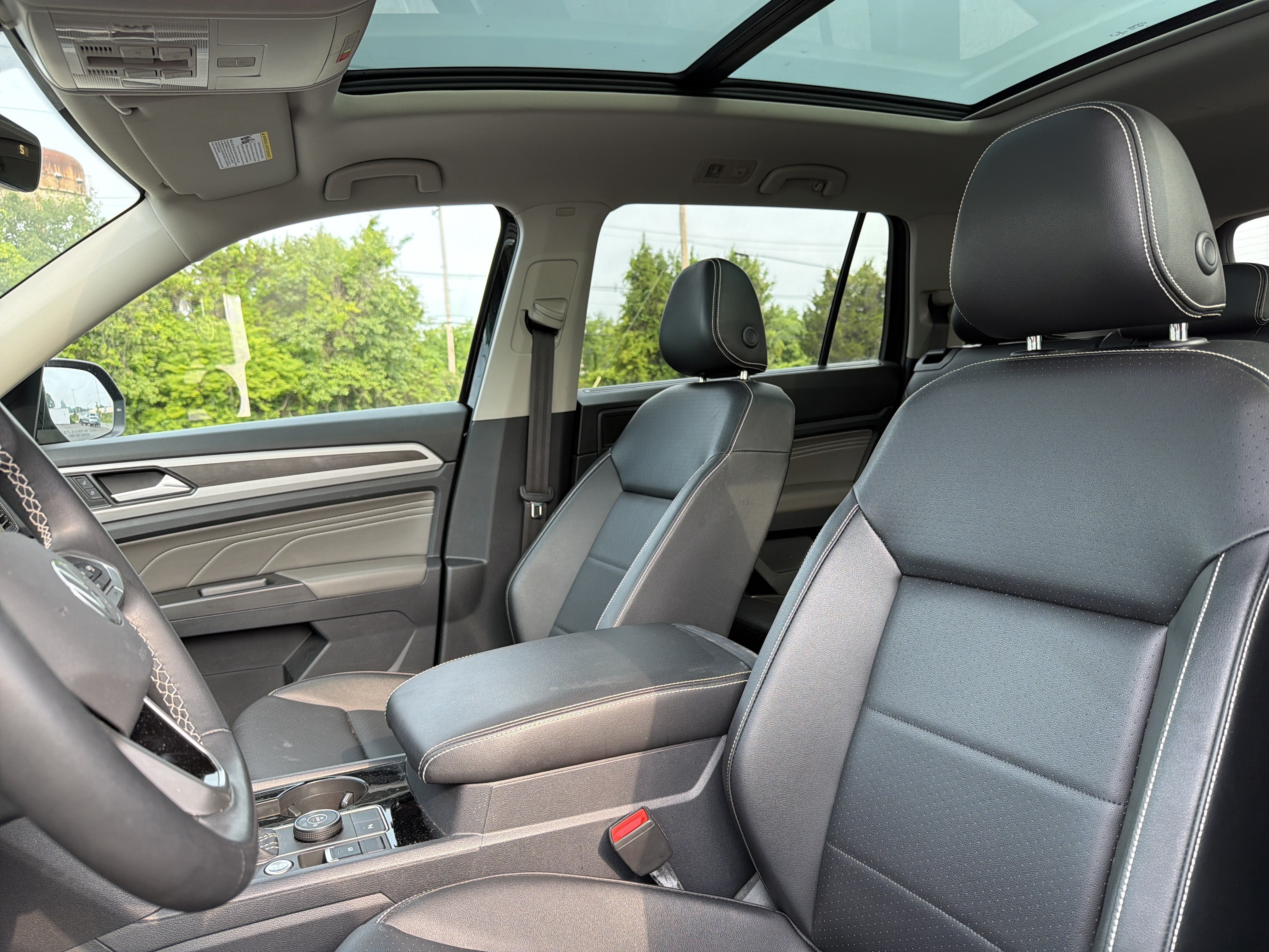 2022 Volkswagen Atlas 3.6L V6 SE w/Technology