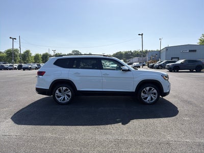 2022 Volkswagen Atlas 3.6L V6 SE w/Technology