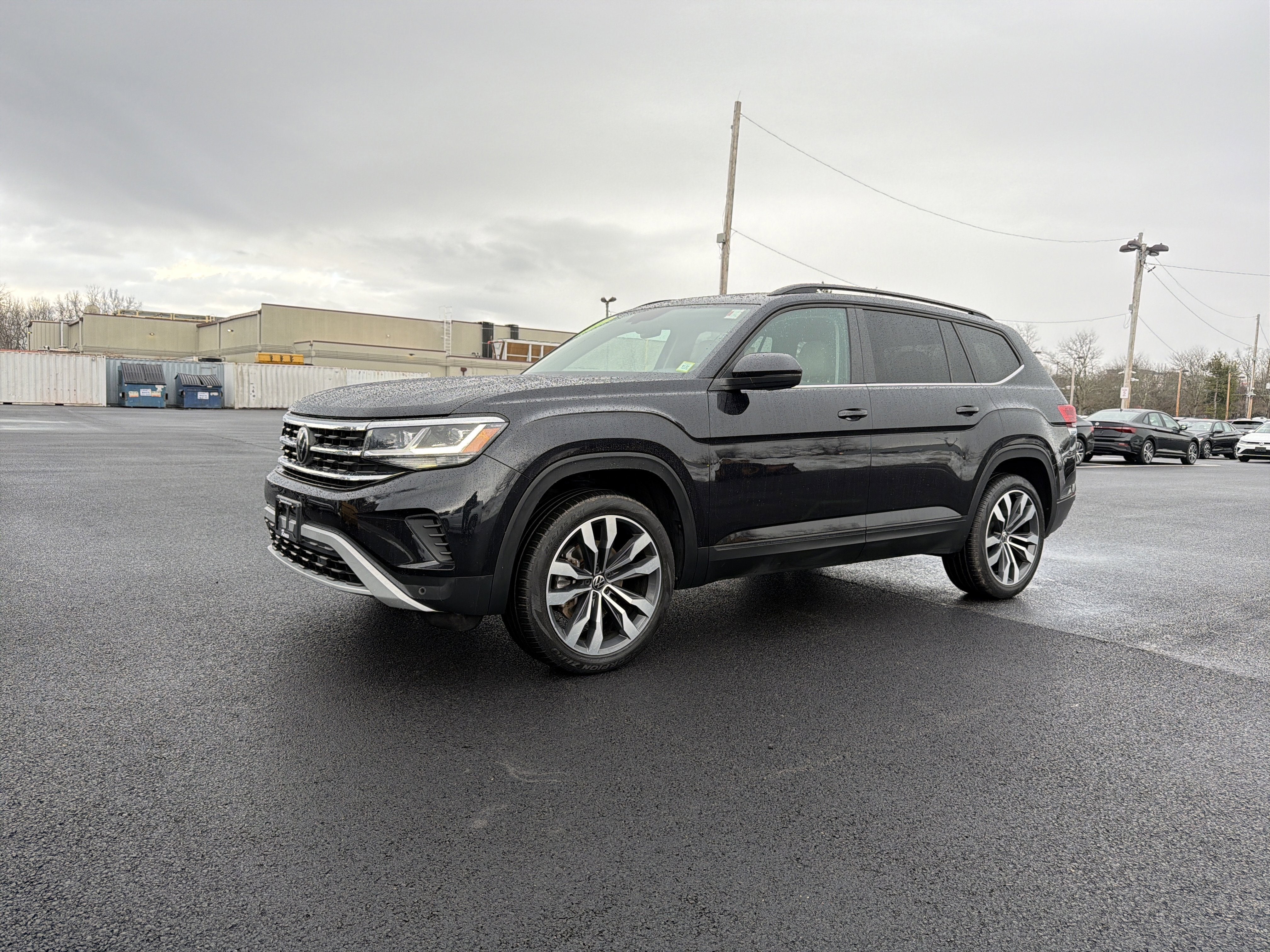 2022 Volkswagen Atlas 3.6L V6 SE w/Technology