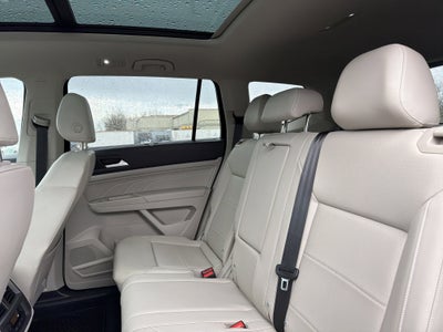 2022 Volkswagen Atlas 3.6L V6 SE w/Technology