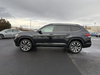 2022 Volkswagen Atlas 3.6L V6 SE w/Technology