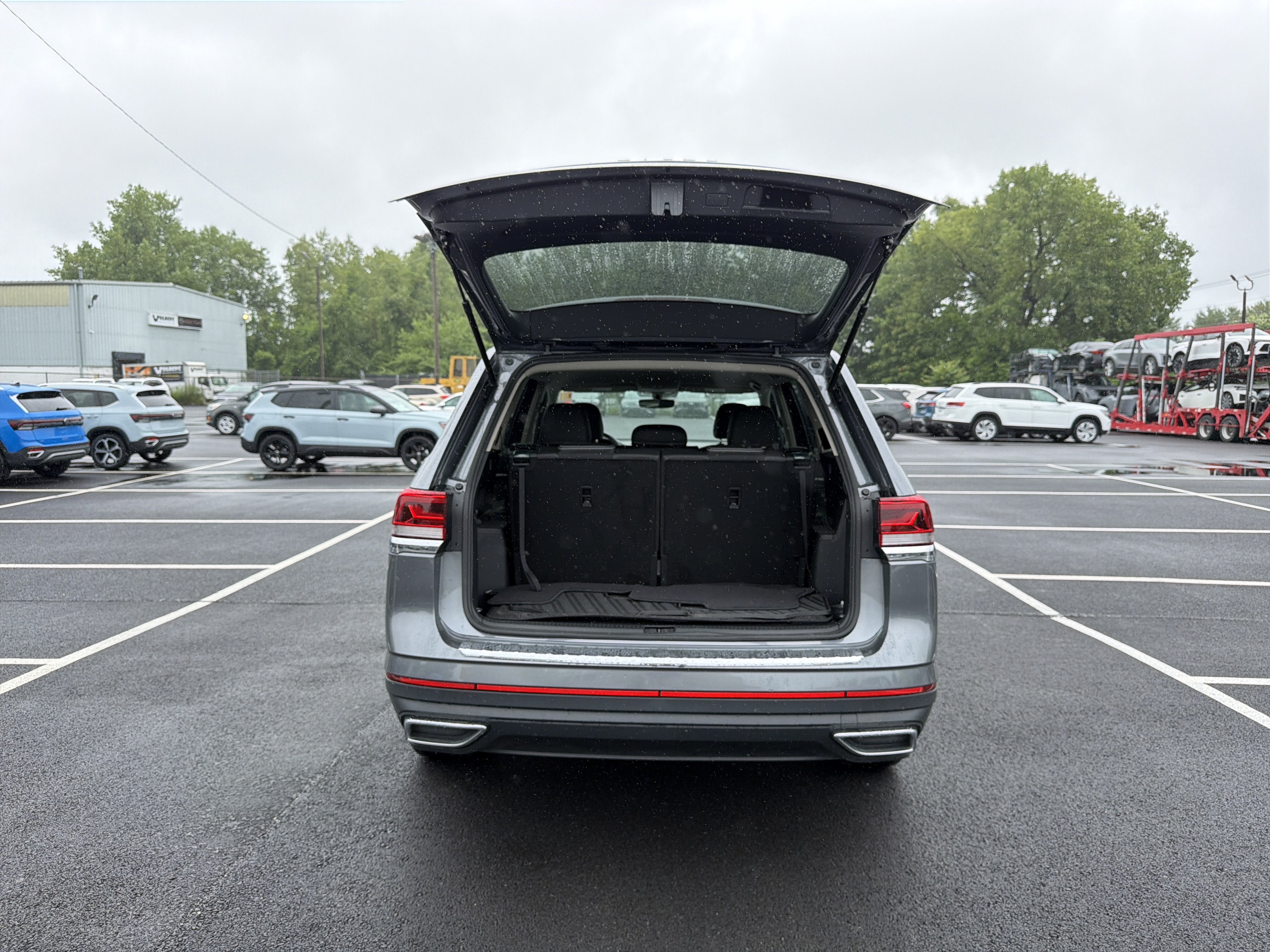 2023 Volkswagen Atlas 2.0T SE