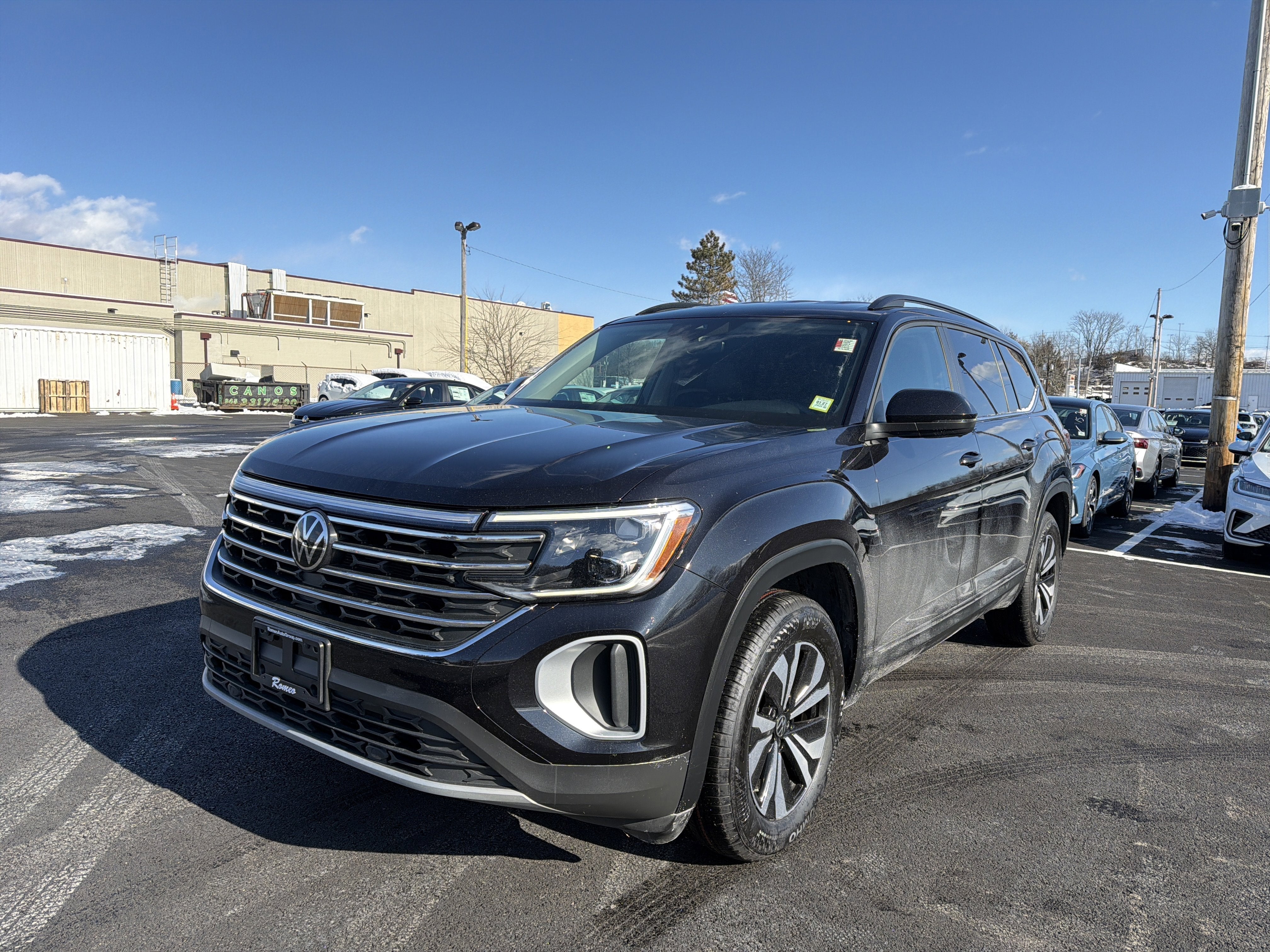 2024 Volkswagen Atlas 2.0T SE