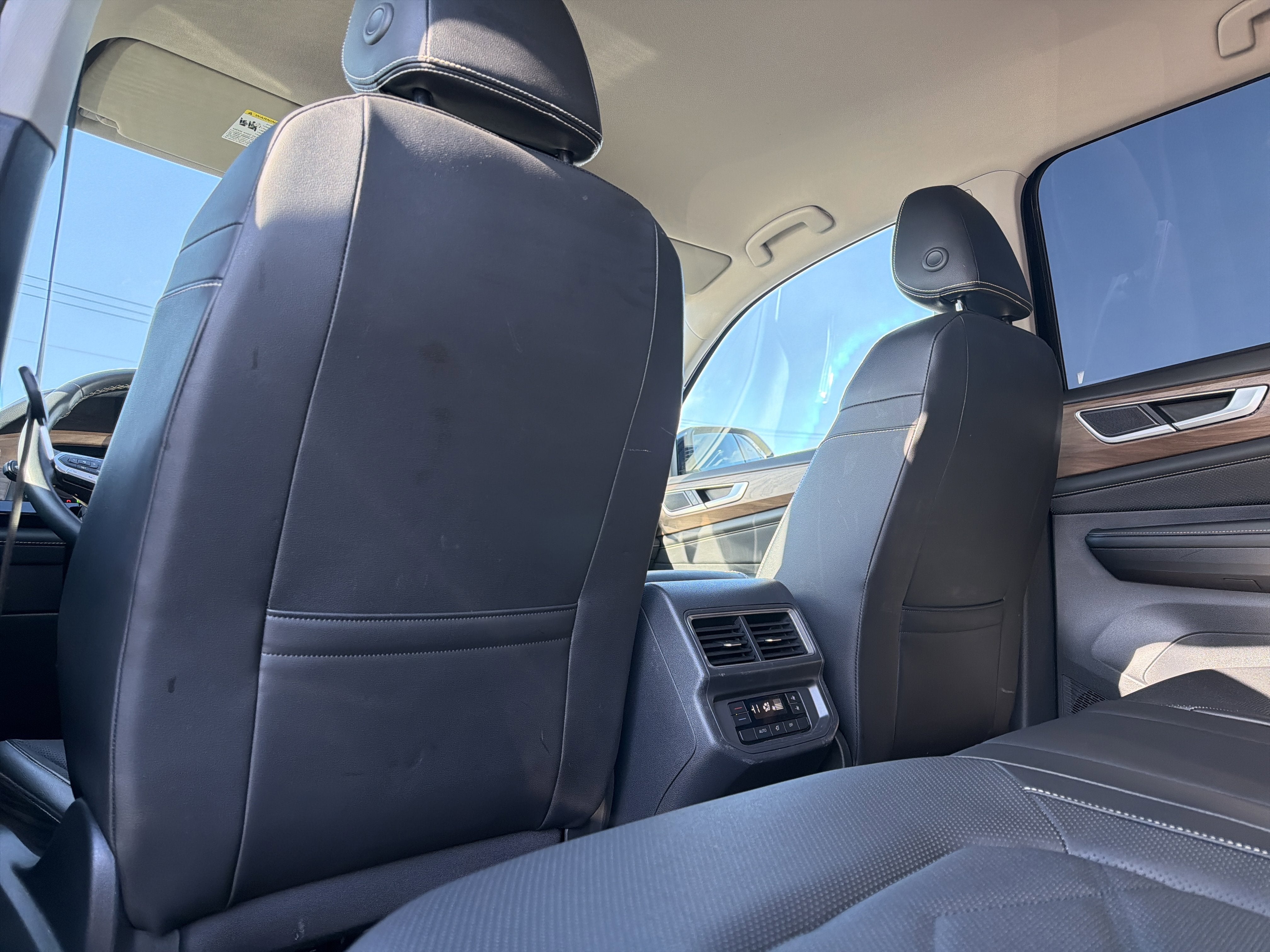 2024 Volkswagen Atlas 2.0T SE