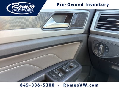 2021 Volkswagen Atlas 3.6L V6 SE w/Technology R-Line
