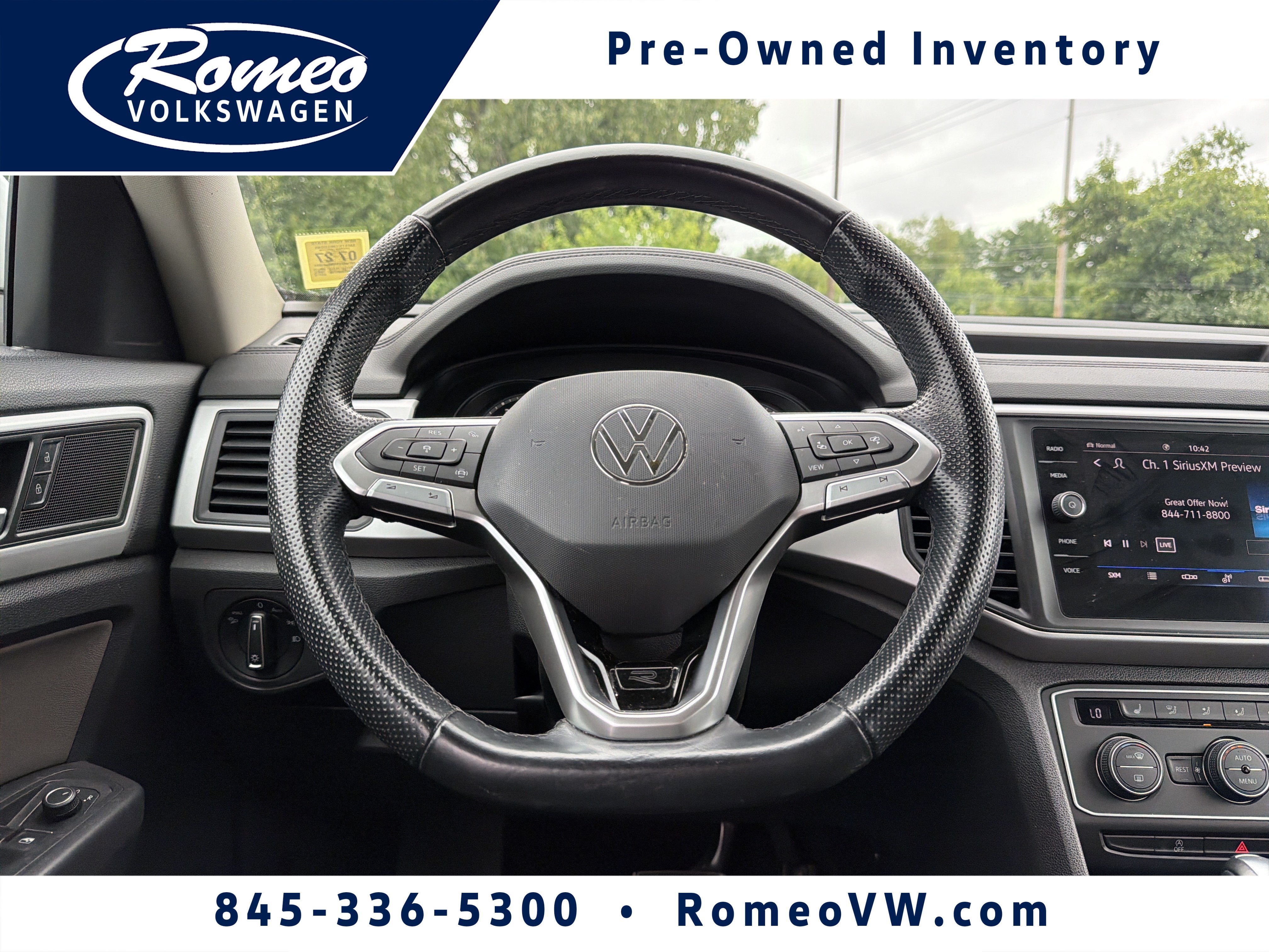 2021 Volkswagen Atlas 3.6L V6 SE w/Technology R-Line