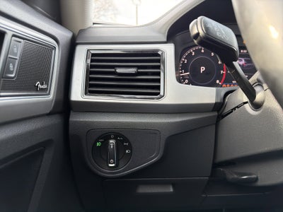 2018 Volkswagen Atlas SEL Premium 4Motion