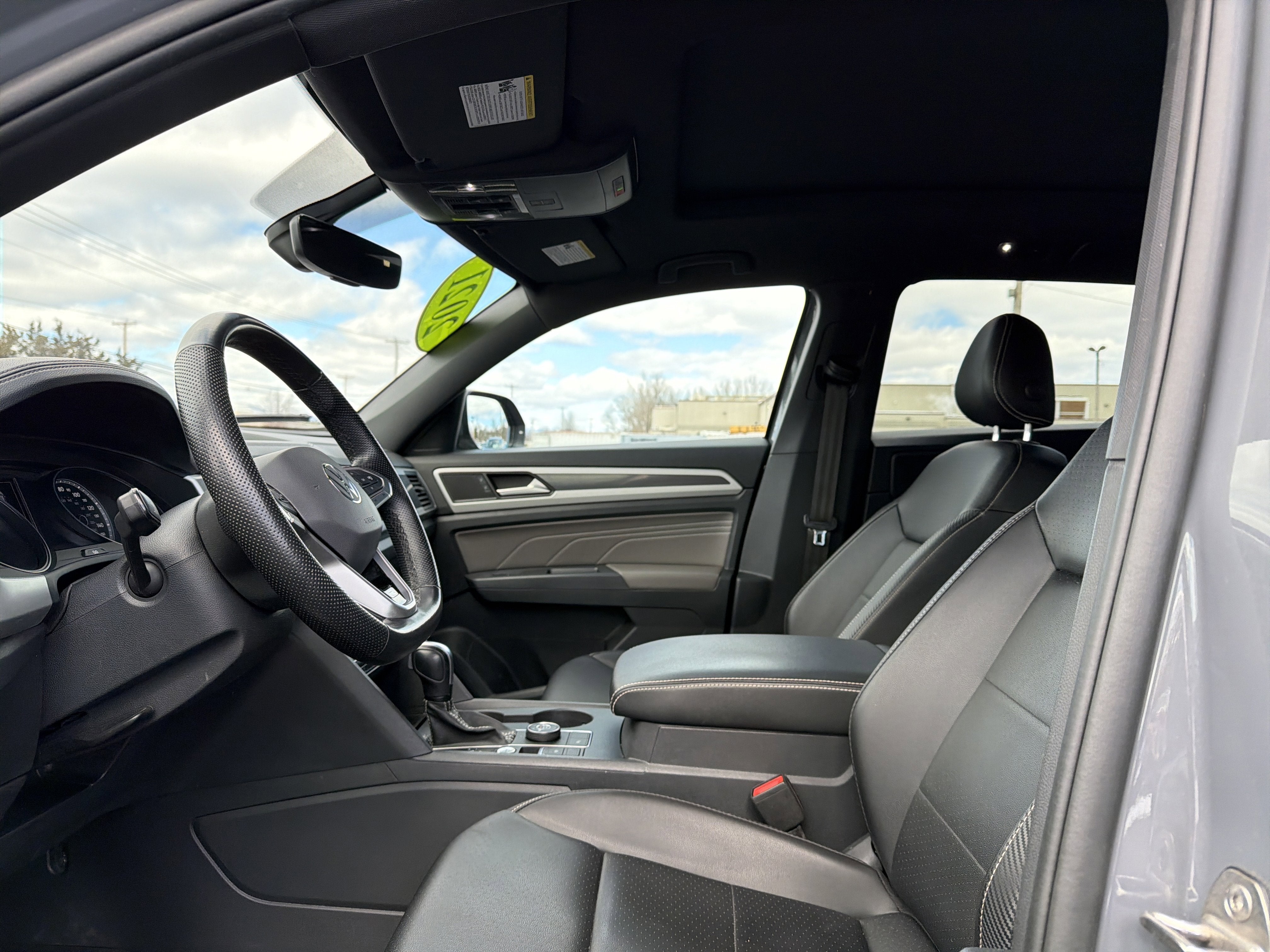 2021 Volkswagen Atlas Cross Sport 3.6L V6 SE w/Technology R-Line