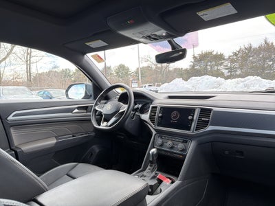 2021 Volkswagen Atlas Cross Sport 3.6L V6 SE w/Technology R-Line