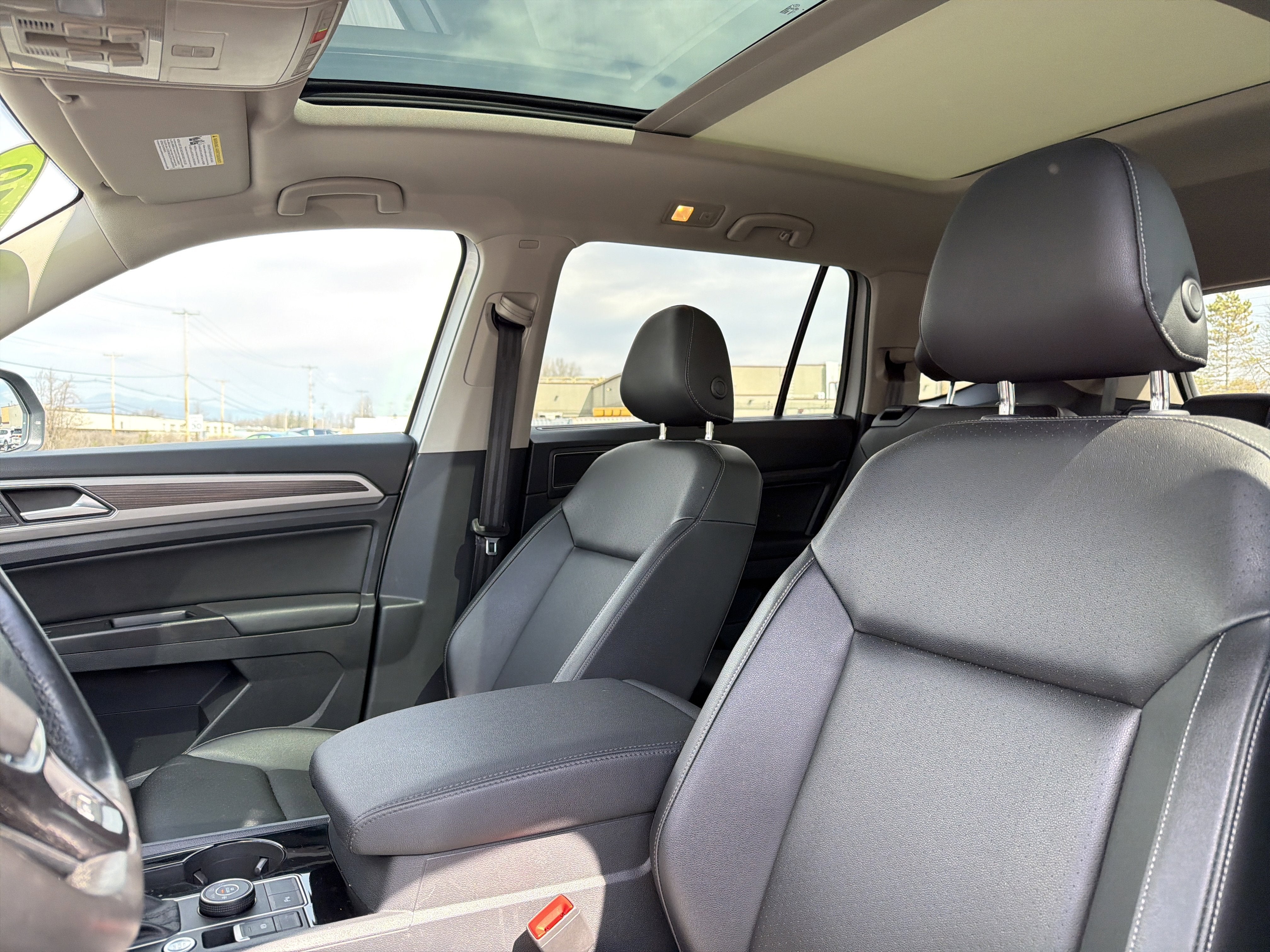 2019 Volkswagen Atlas 3.6L V6 SEL R-Line R-Line