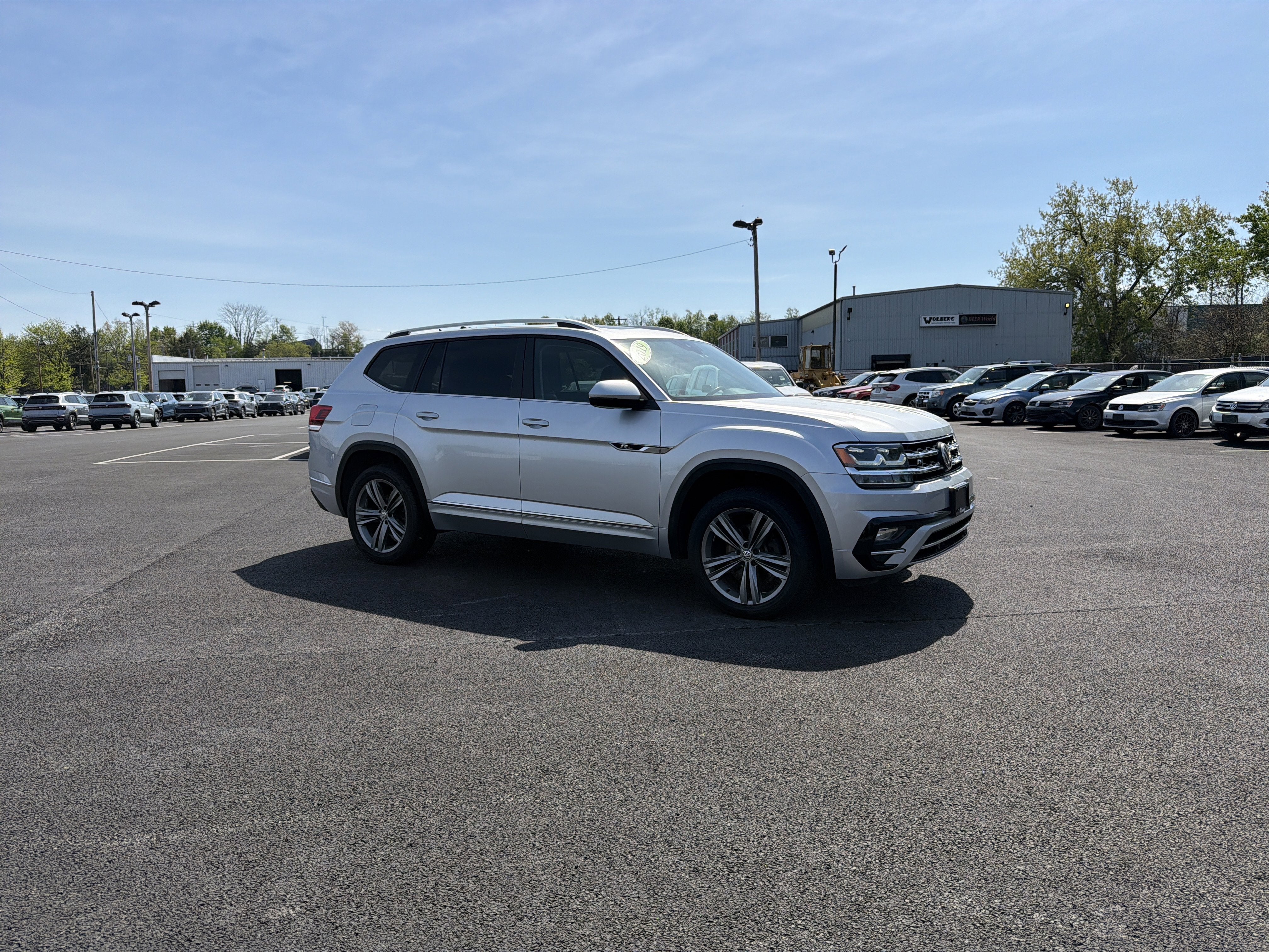 2019 Volkswagen Atlas 3.6L V6 SEL R-Line R-Line