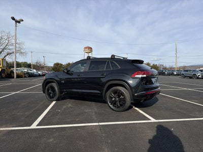 2023 Volkswagen Atlas Cross Sport 2.0T SEL R-Line