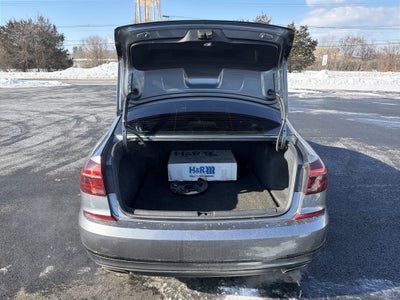 2018 Volkswagen Passat 3.6L V6 GT