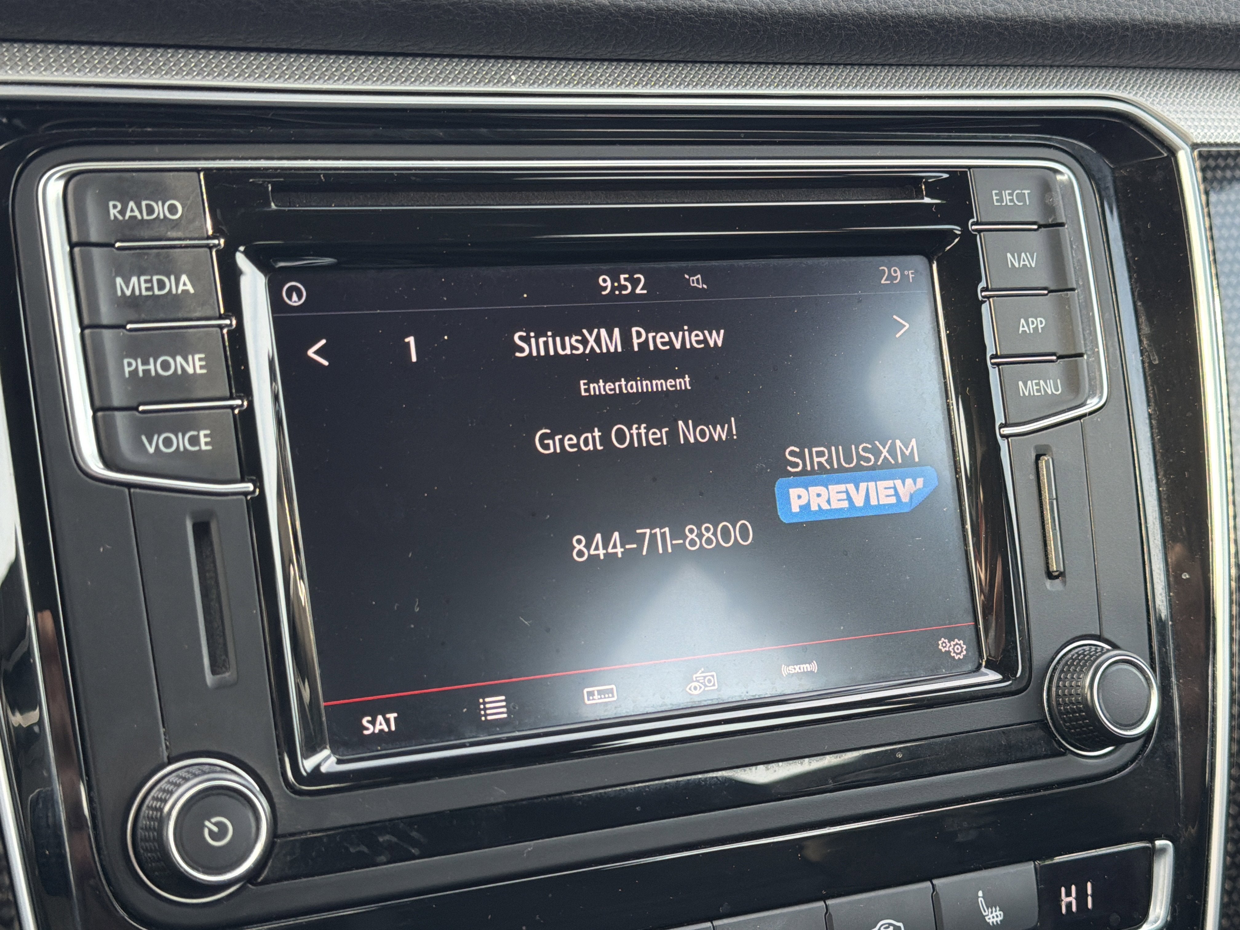 2019 Volkswagen Passat 2.0T SE R-Line