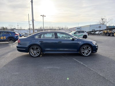 2019 Volkswagen Passat 2.0T SE R-Line