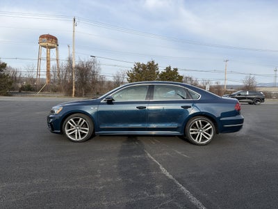 2019 Volkswagen Passat 2.0T SE R-Line