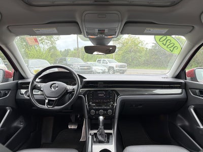 2020 Volkswagen Passat 2.0T R-Line
