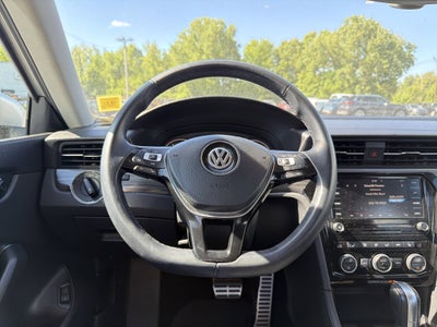2020 Volkswagen Passat 2.0T R-Line