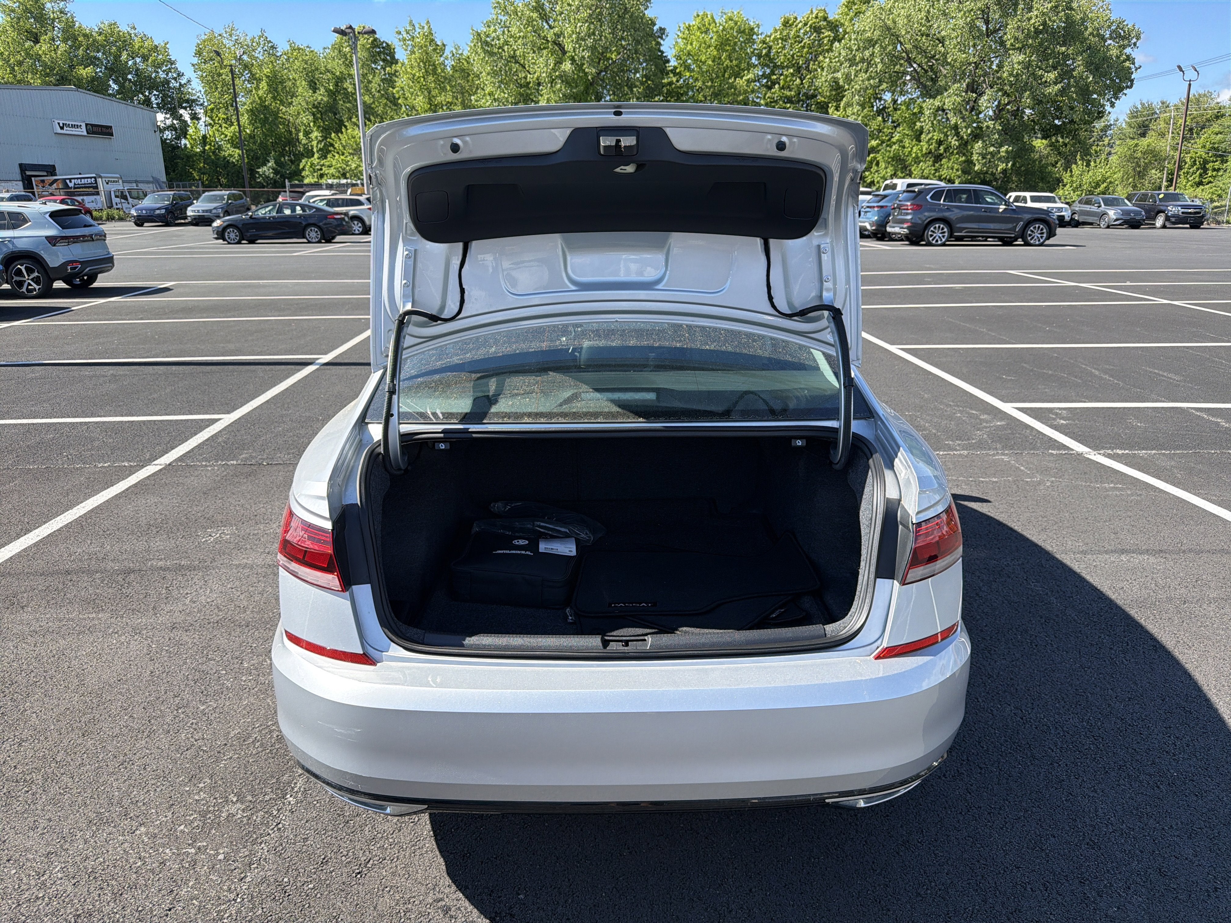 2020 Volkswagen Passat 2.0T R-Line