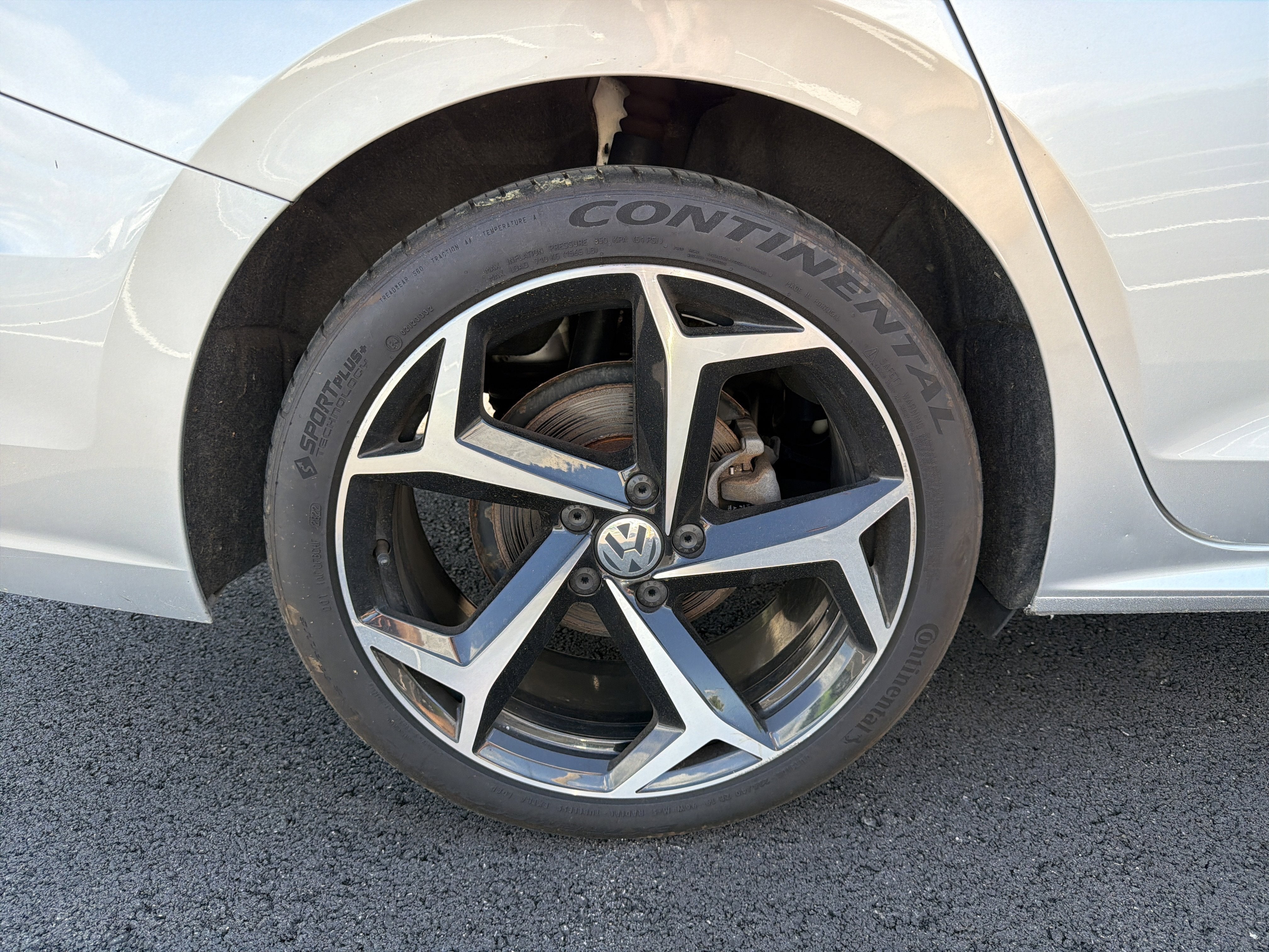 2020 Volkswagen Passat 2.0T R-Line
