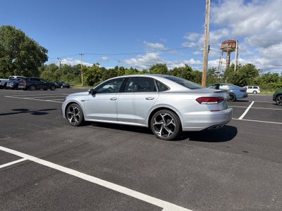 2020 Volkswagen Passat 2.0T R-Line