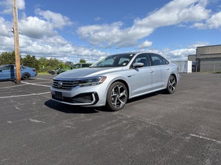 2020 Volkswagen Passat 2.0T R-Line