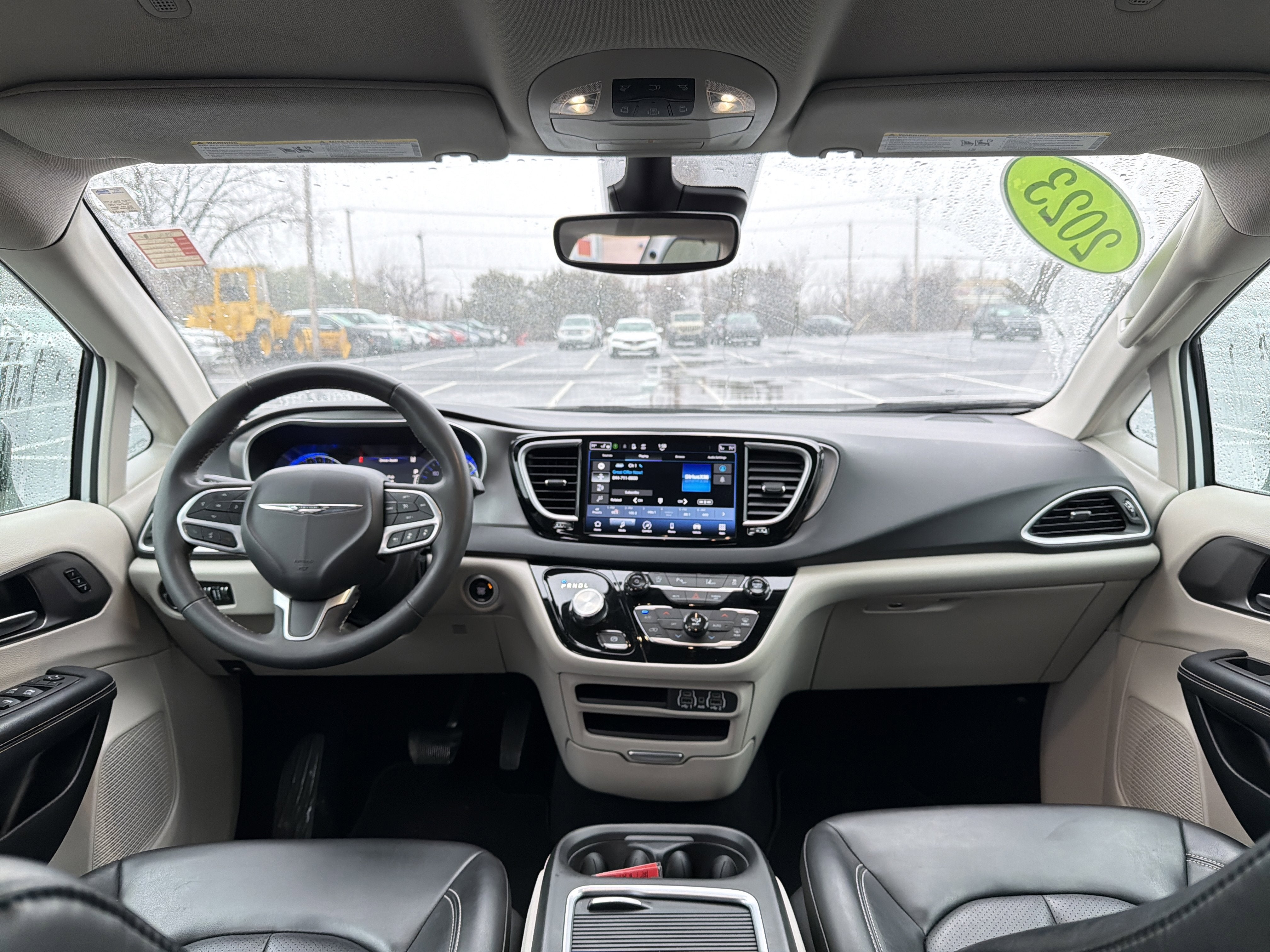 2023 Chrysler Pacifica Touring L