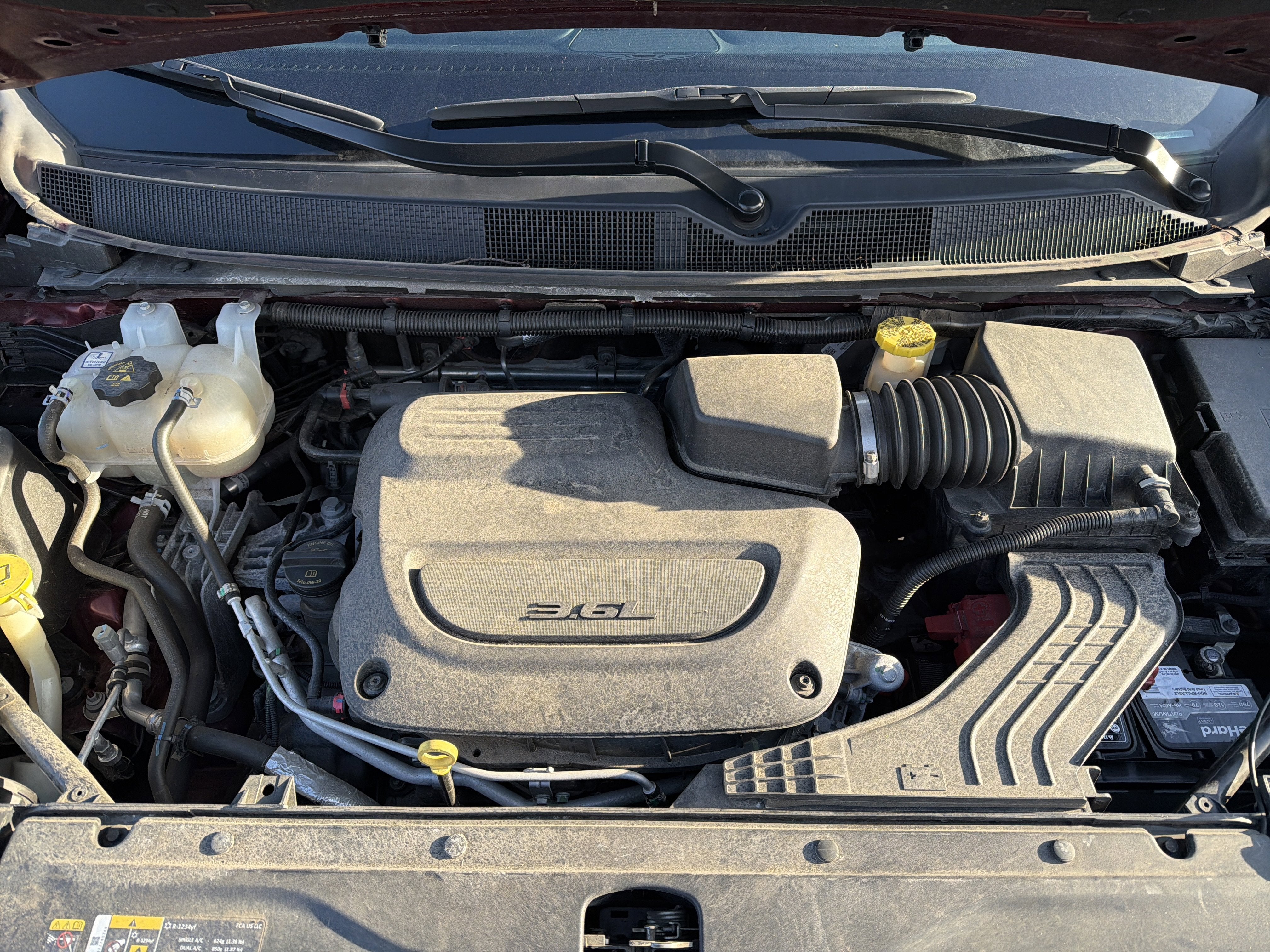 2023 Chrysler Voyager LX