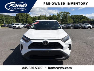 2022 Toyota RAV4 LE