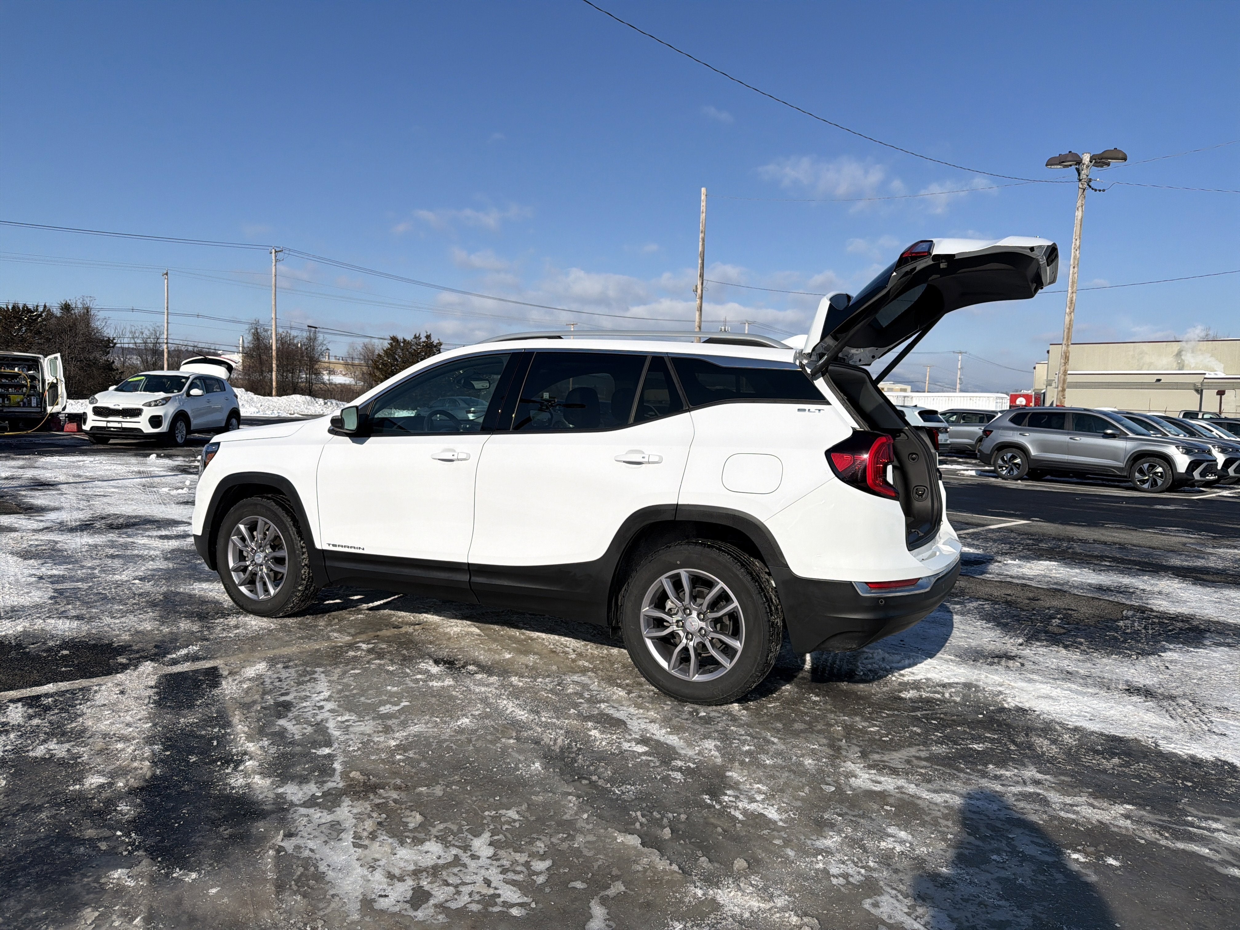 2022 GMC Terrain SLT