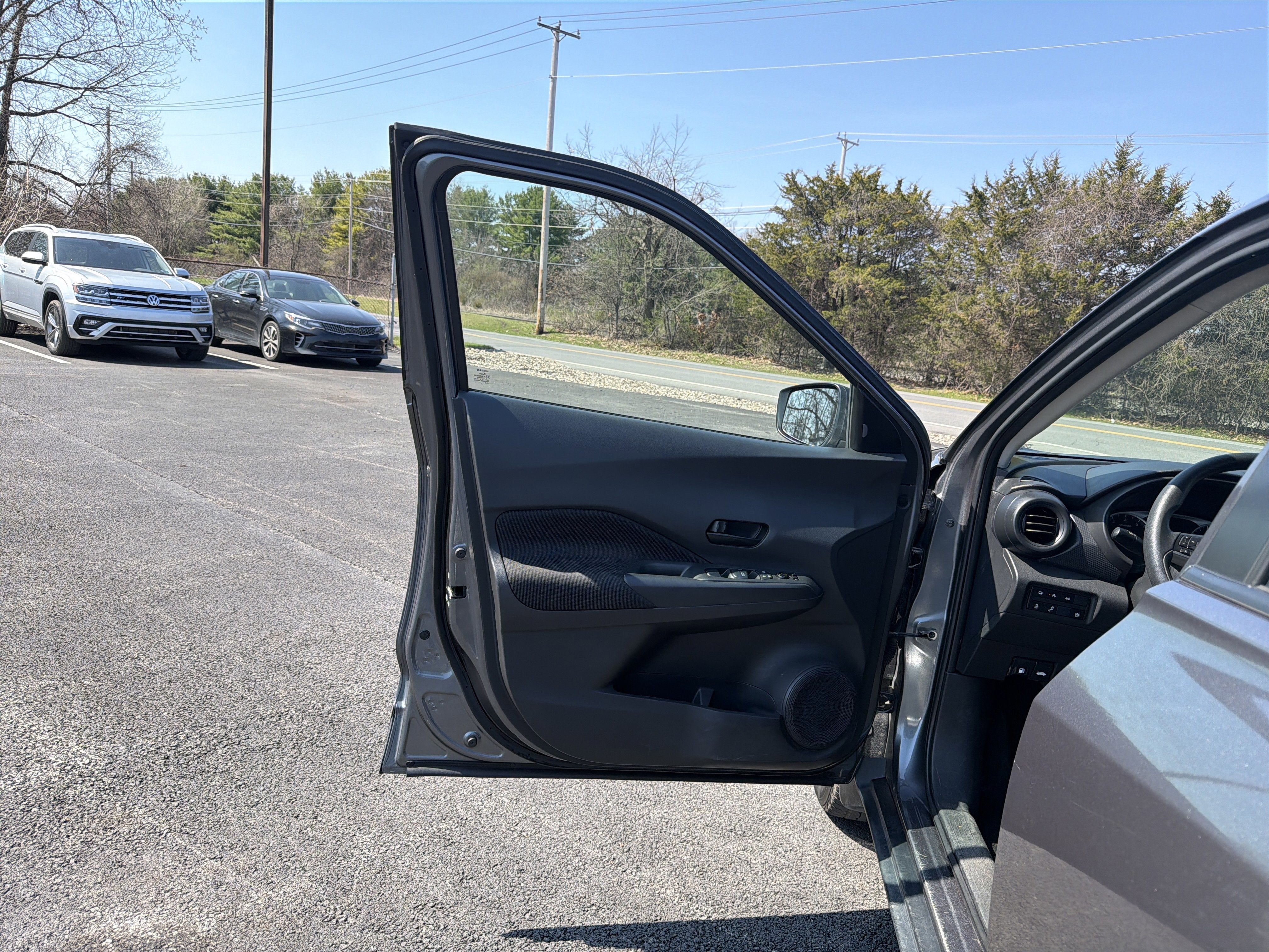 2021 Nissan Kicks S