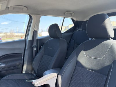 2021 Nissan Kicks S