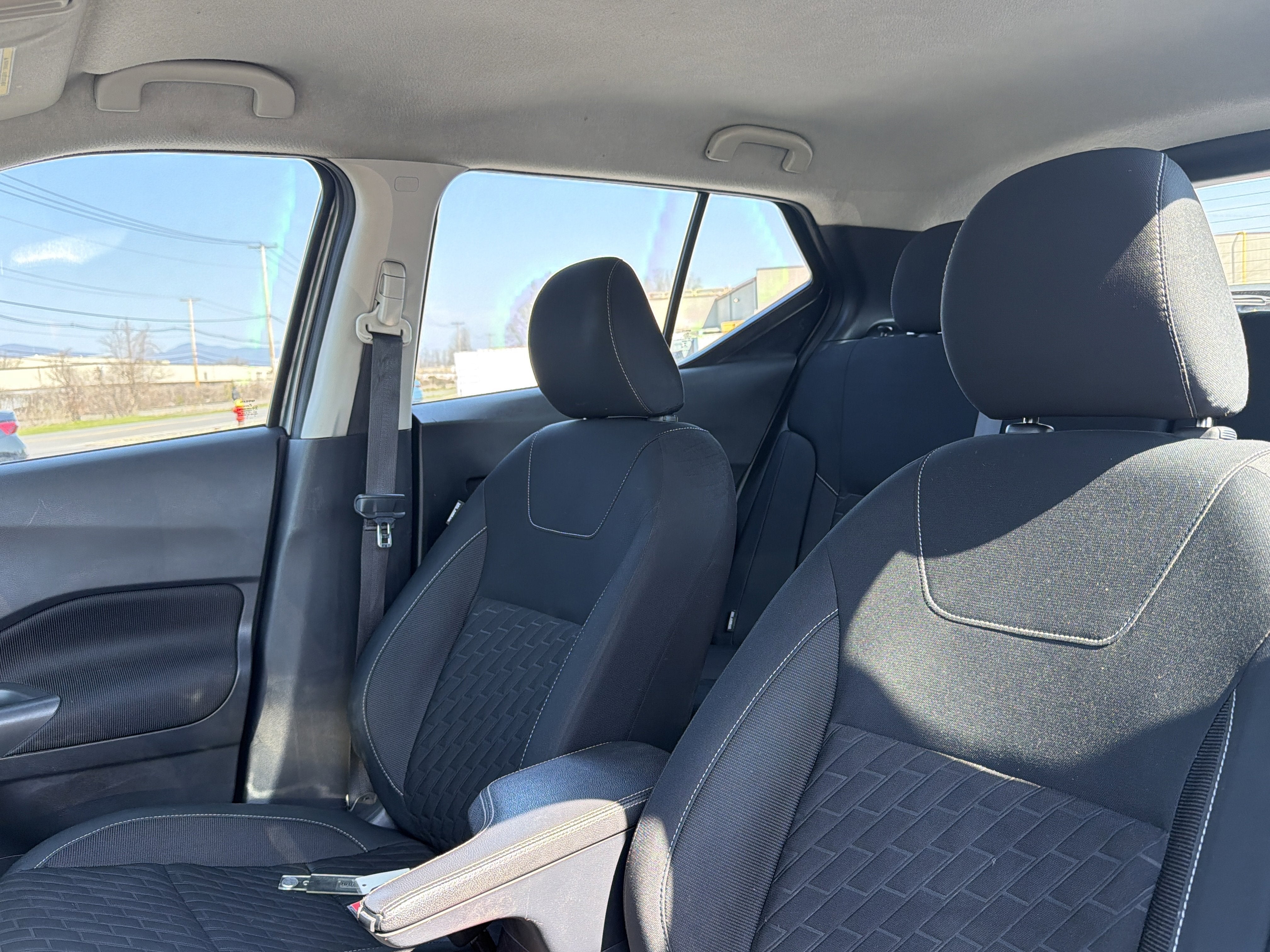 2021 Nissan Kicks S