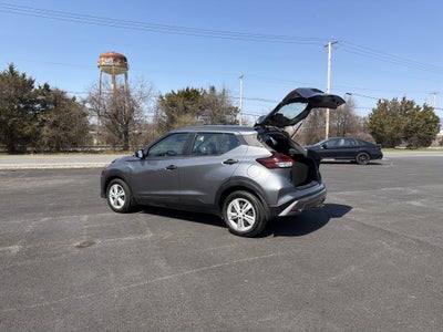 2021 Nissan Kicks S