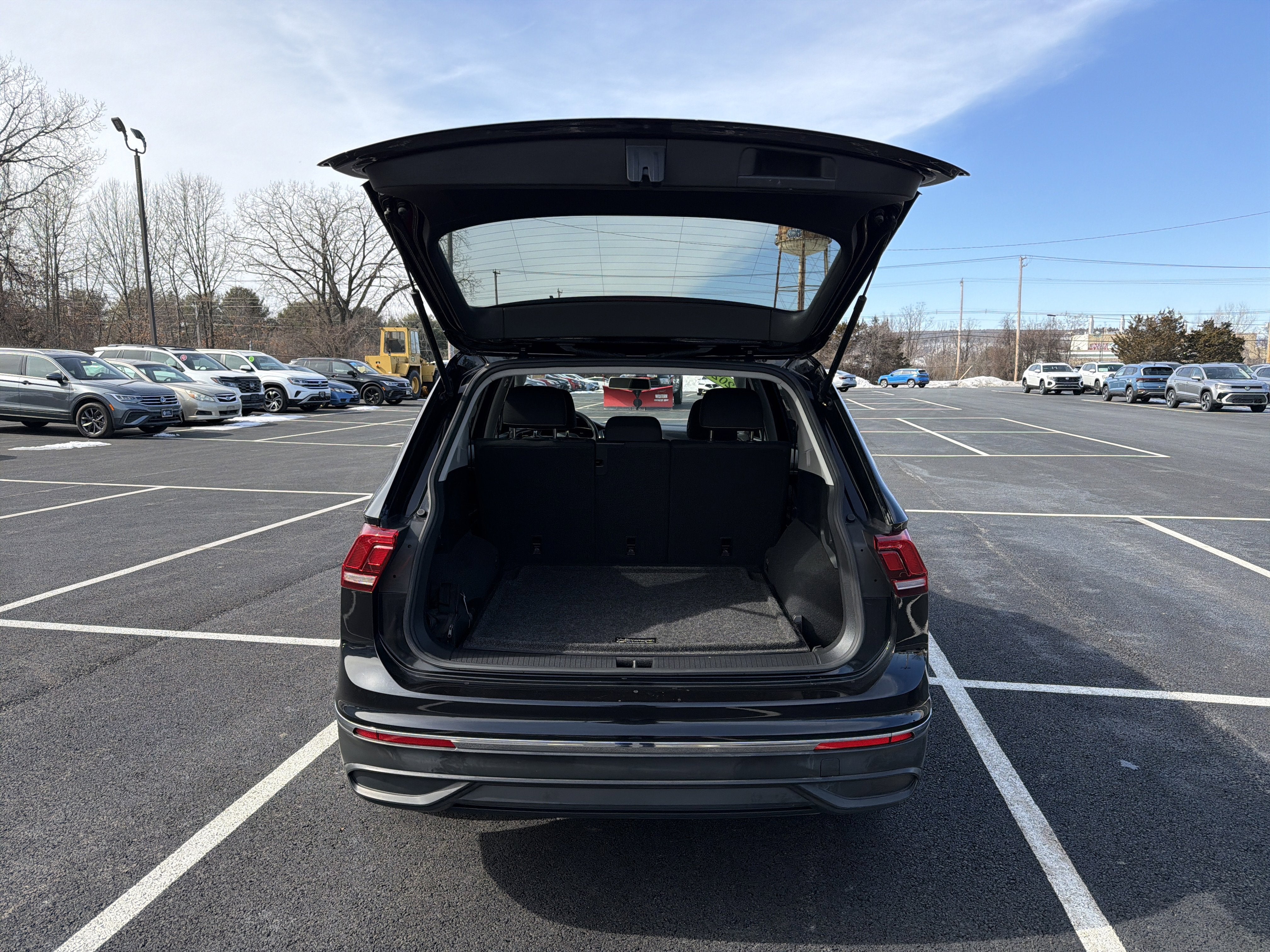 2022 Volkswagen Tiguan 2.0T S