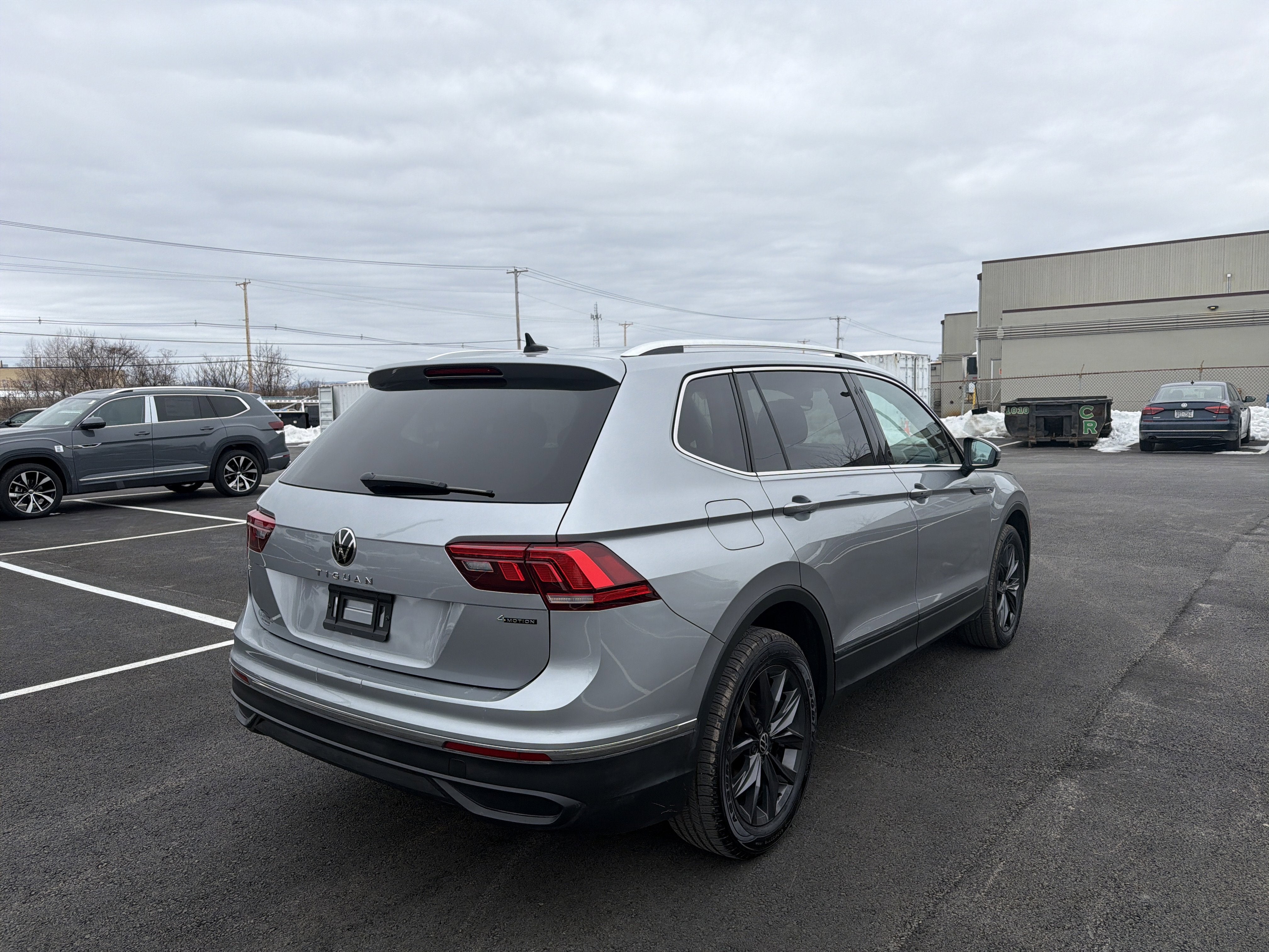 2022 Volkswagen Tiguan 2.0T SE