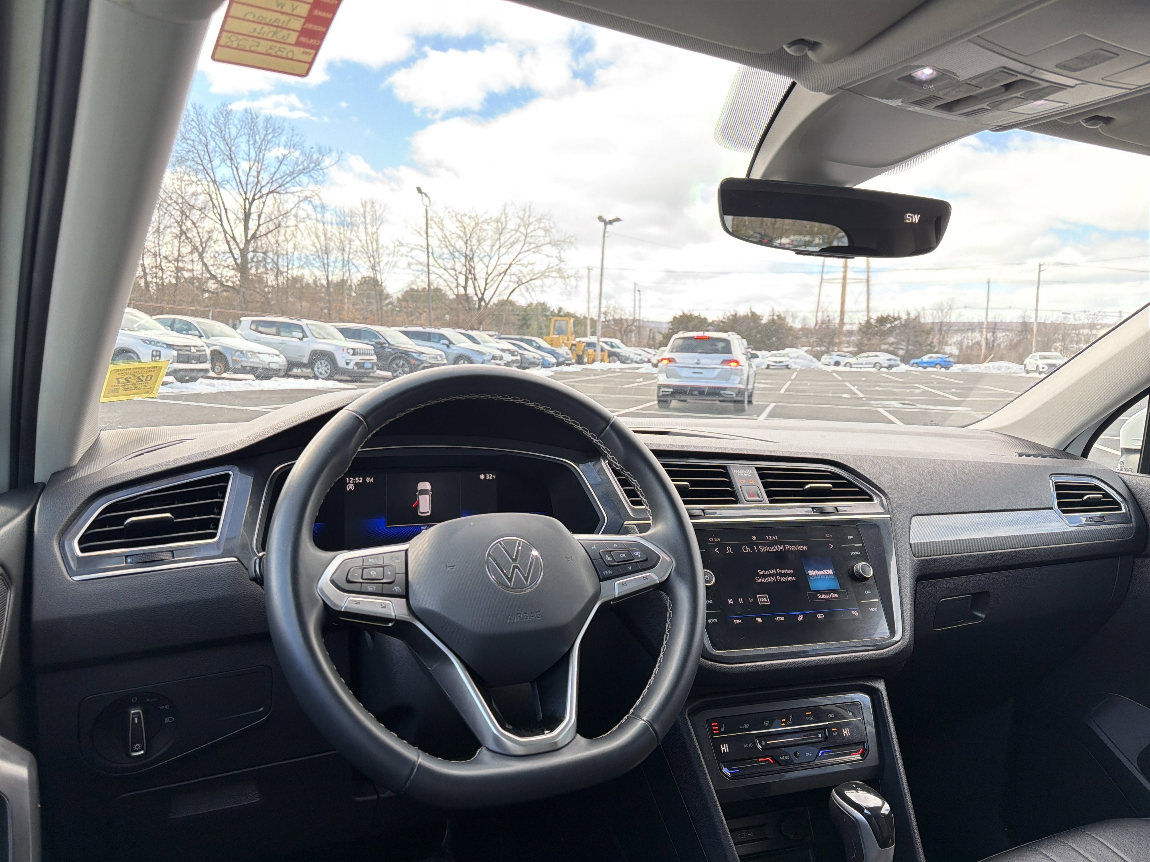 2022 Volkswagen Tiguan 2.0T SE