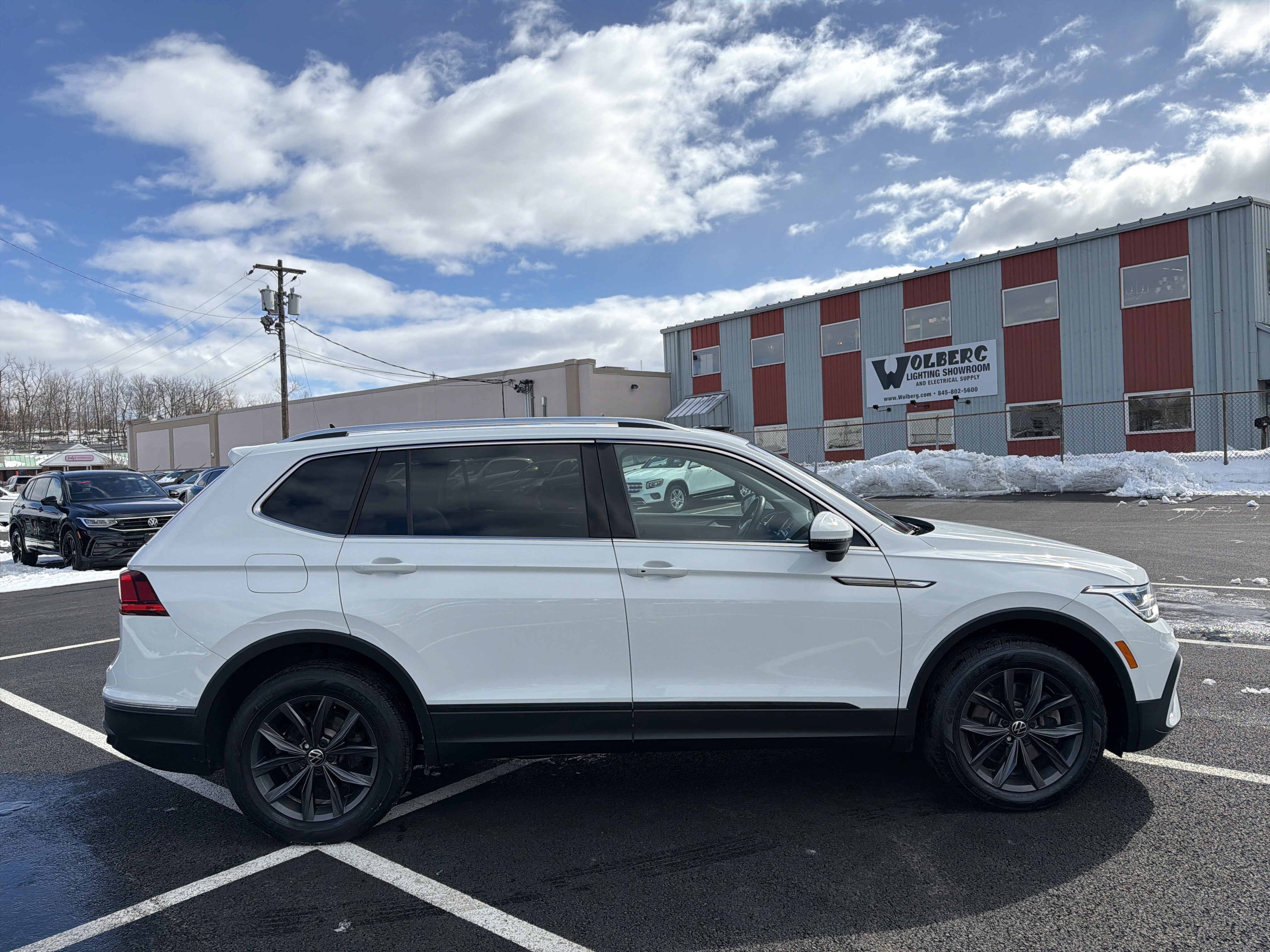 2022 Volkswagen Tiguan 2.0T SE