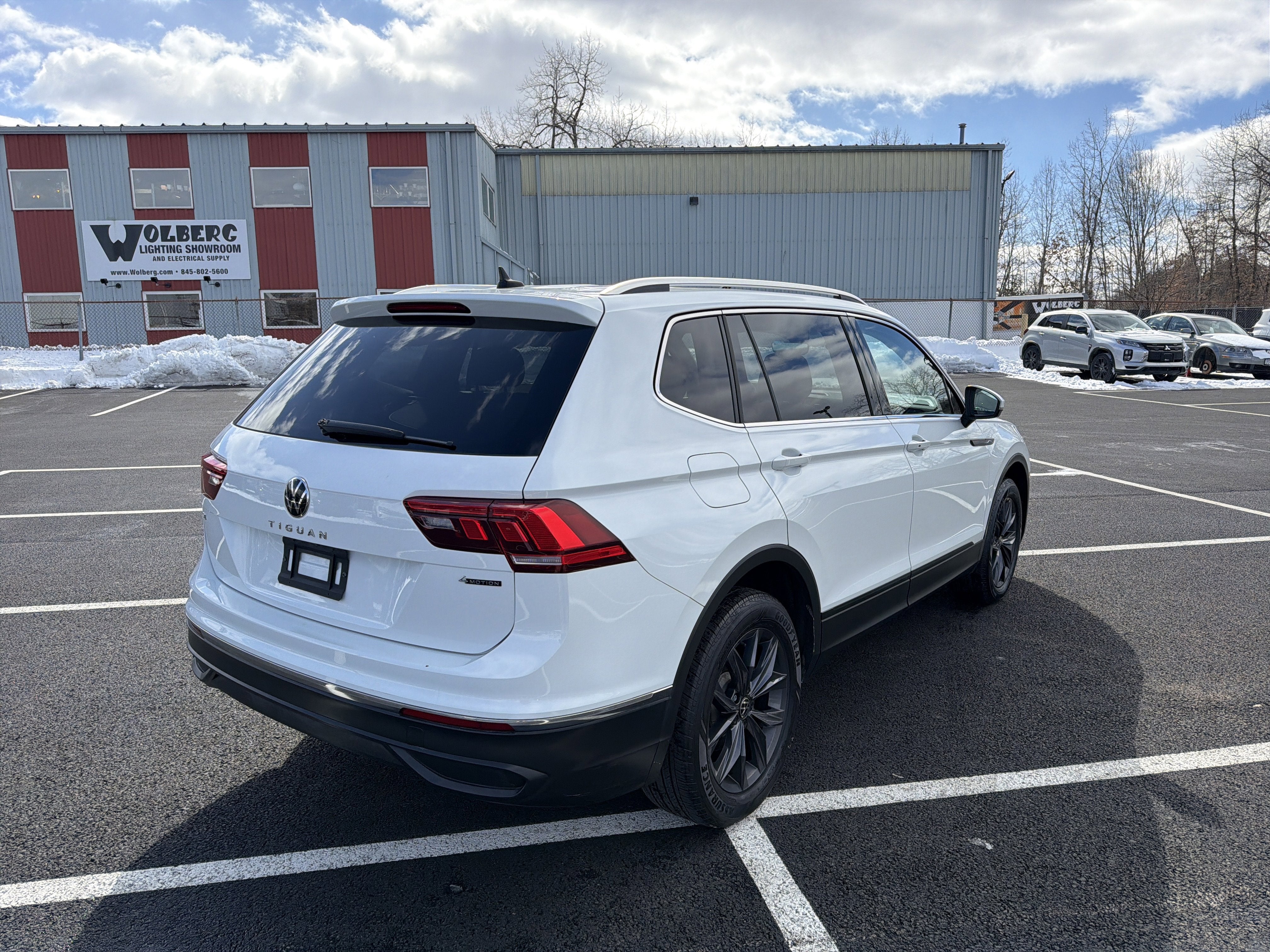 2022 Volkswagen Tiguan 2.0T SE