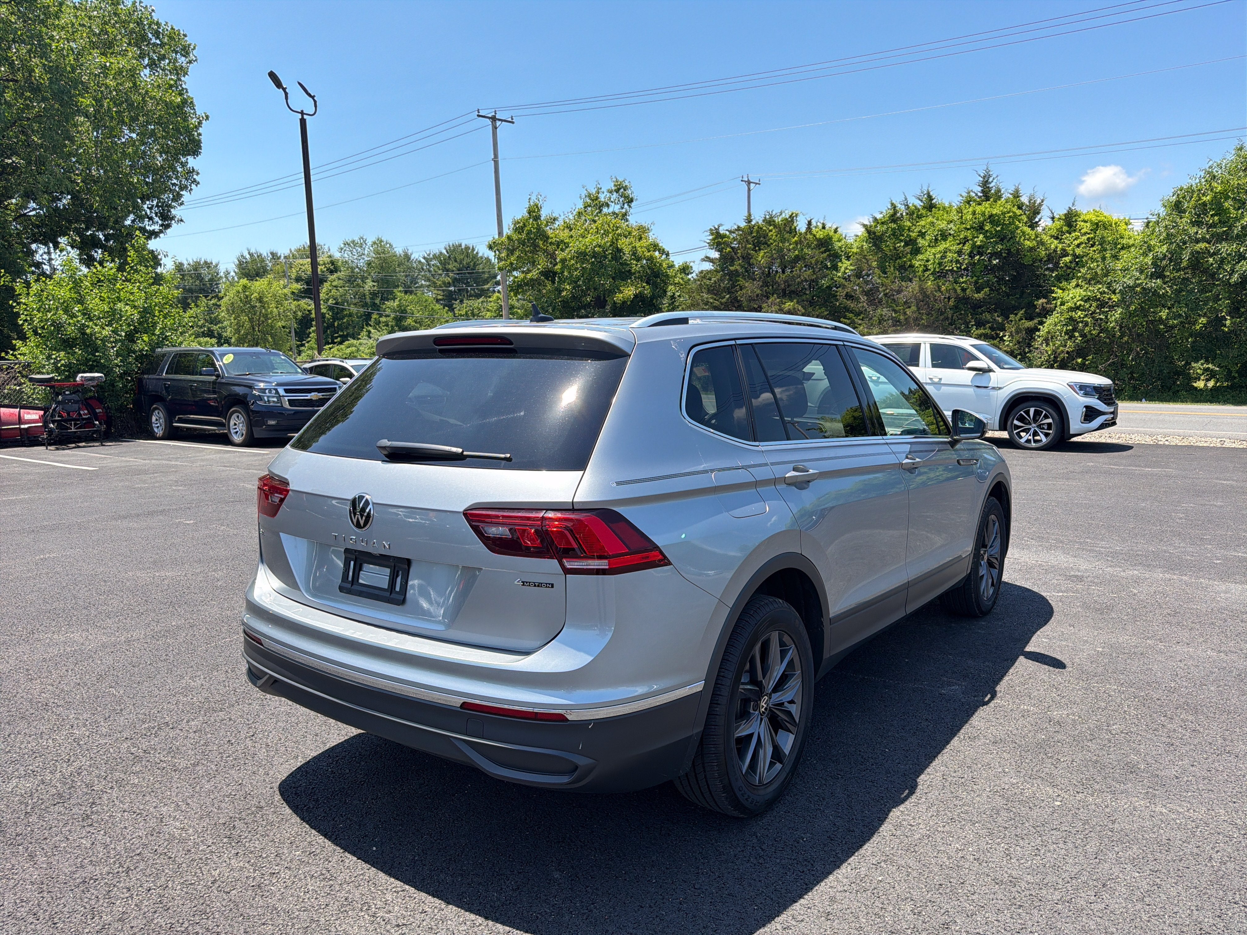 2022 Volkswagen Tiguan 2.0T SE