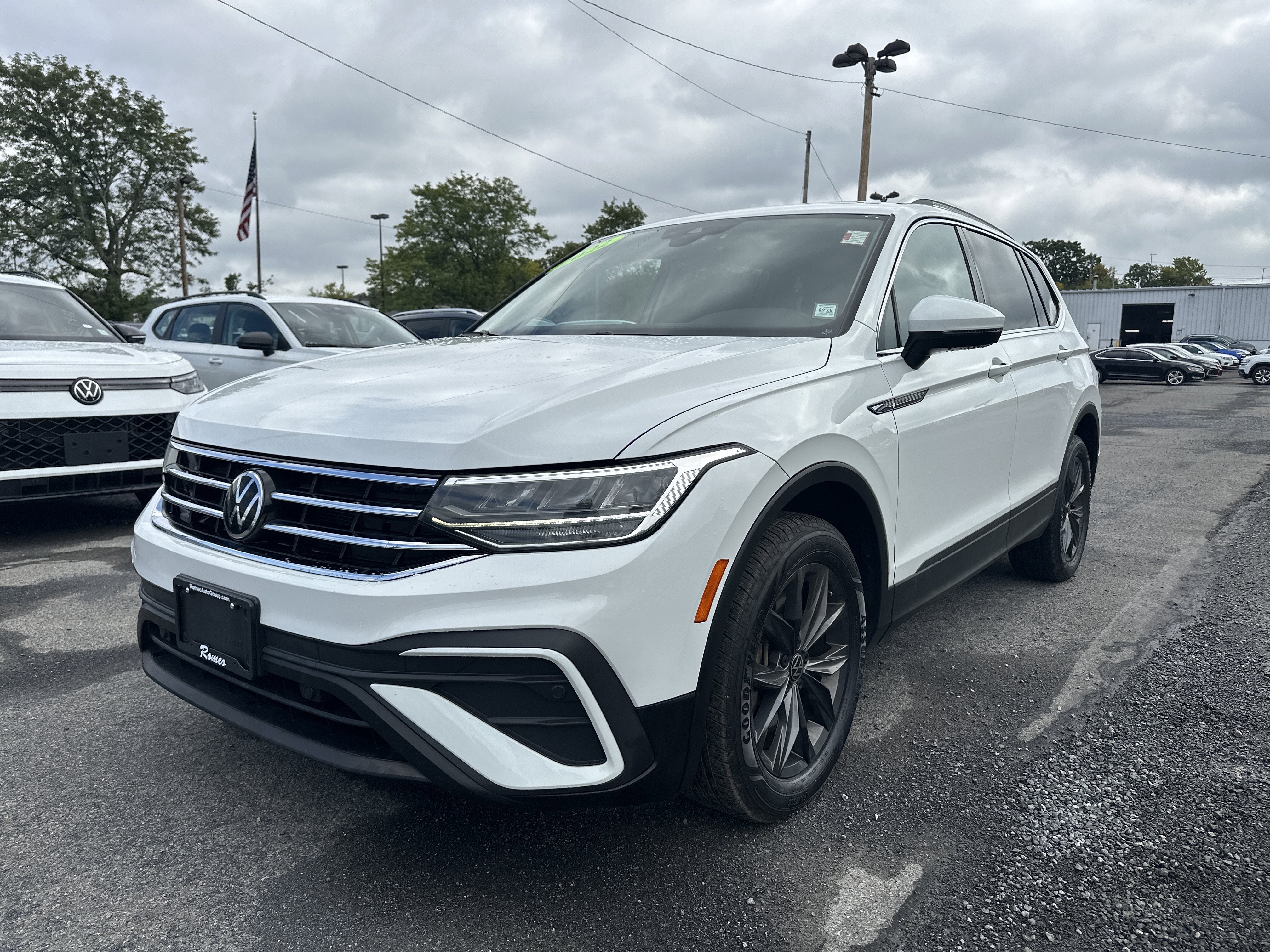 2022 Volkswagen Tiguan 2.0T SE