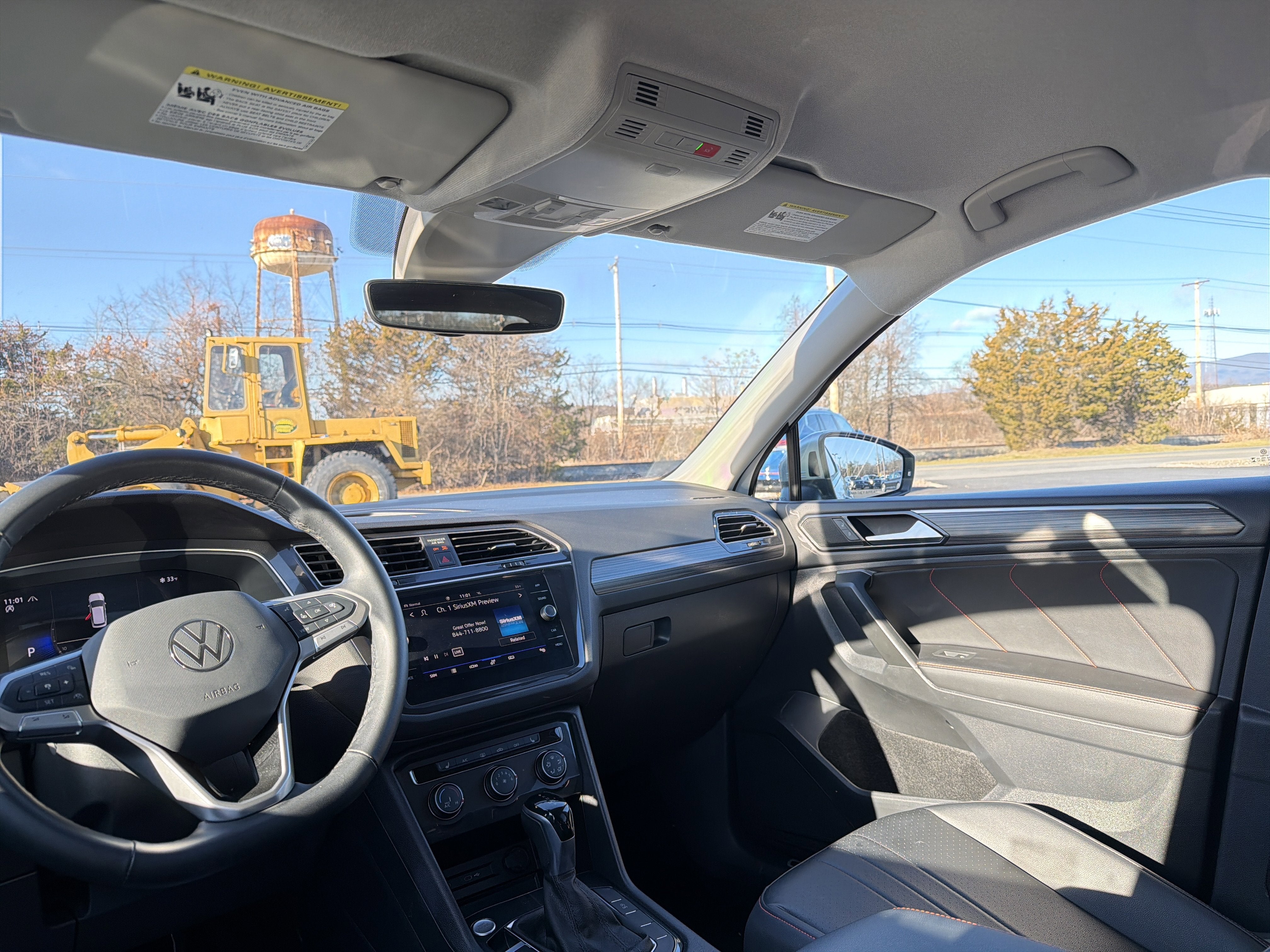 2024 Volkswagen Tiguan 2.0T SE