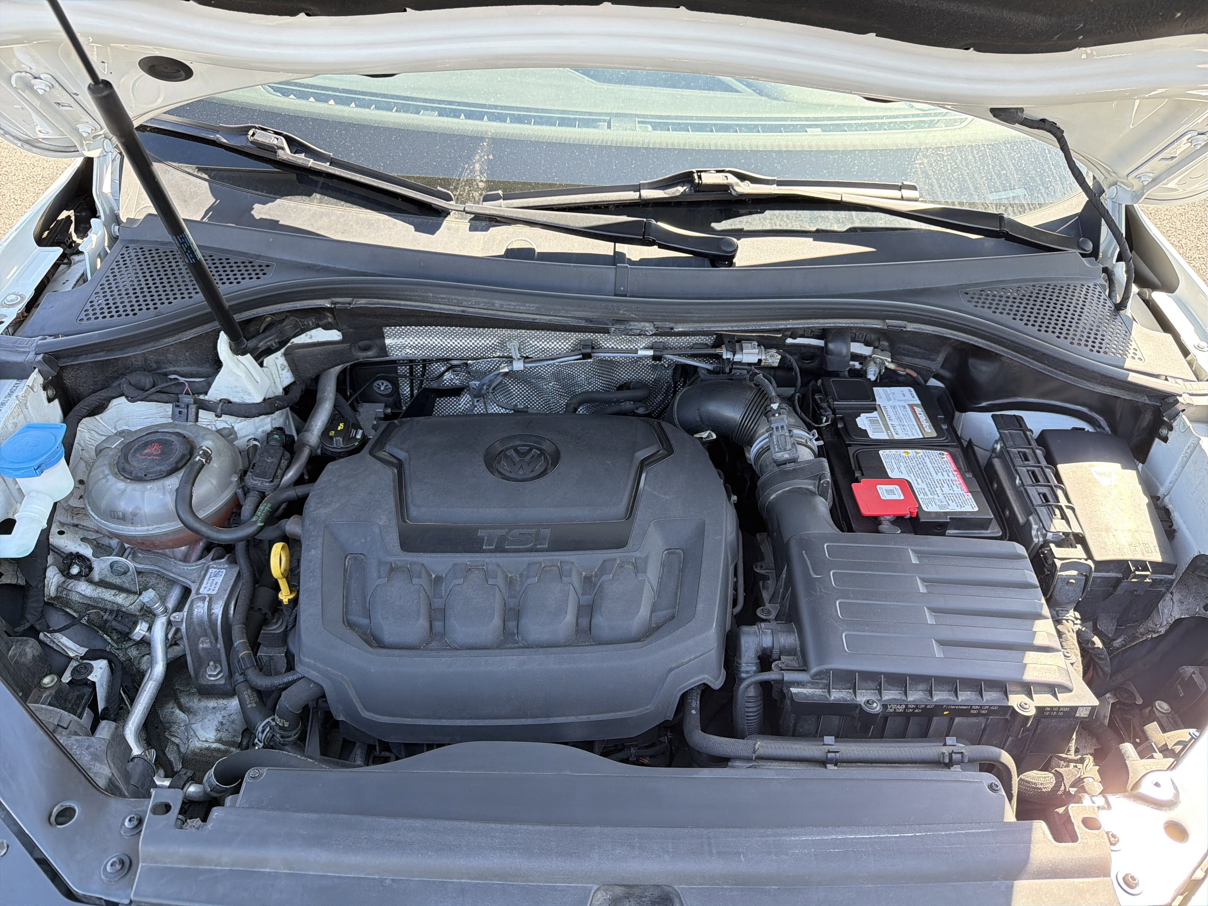 2021 Volkswagen Tiguan 2.0T SE R-Line Black