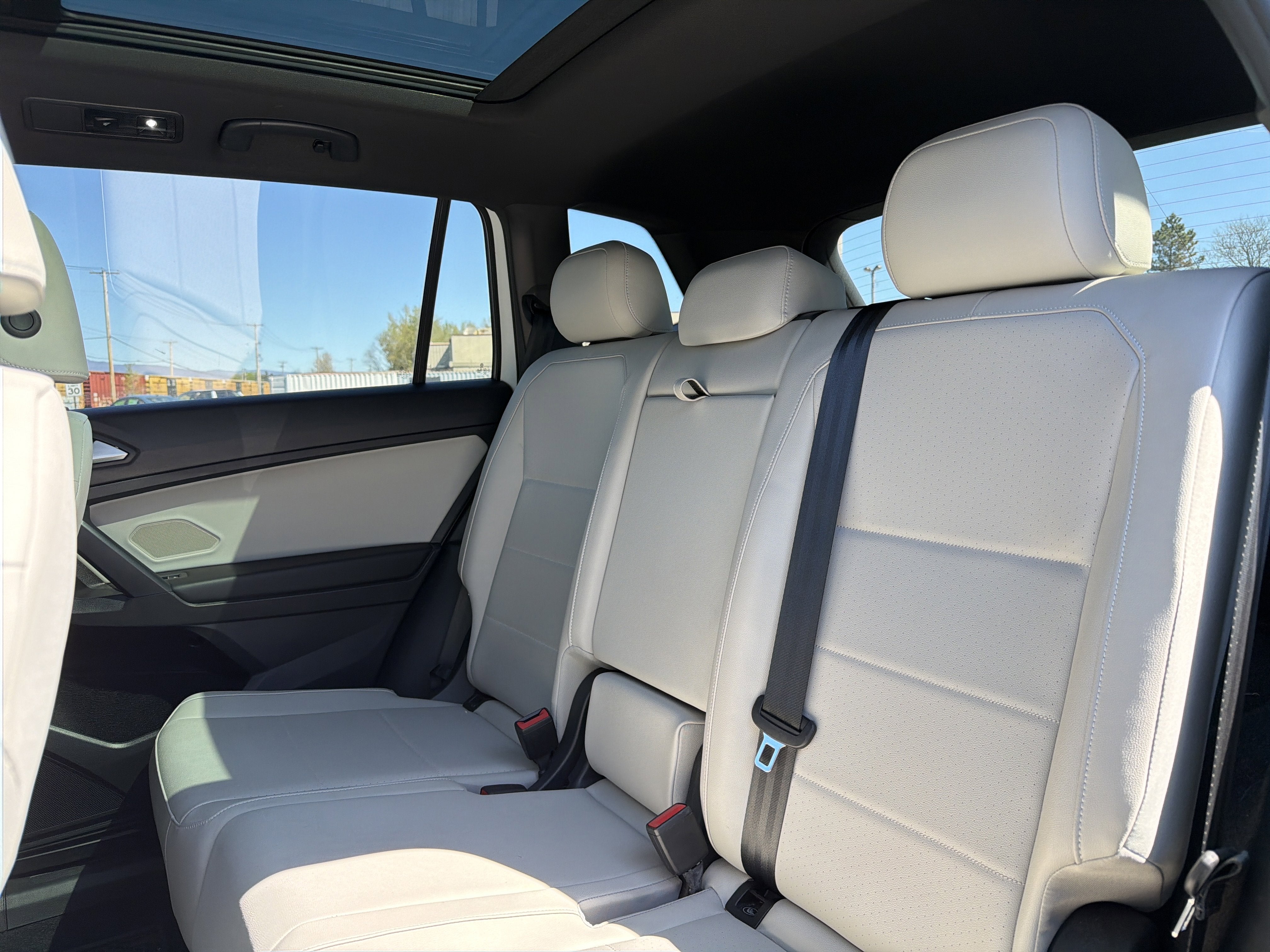 2021 Volkswagen Tiguan 2.0T SE R-Line Black