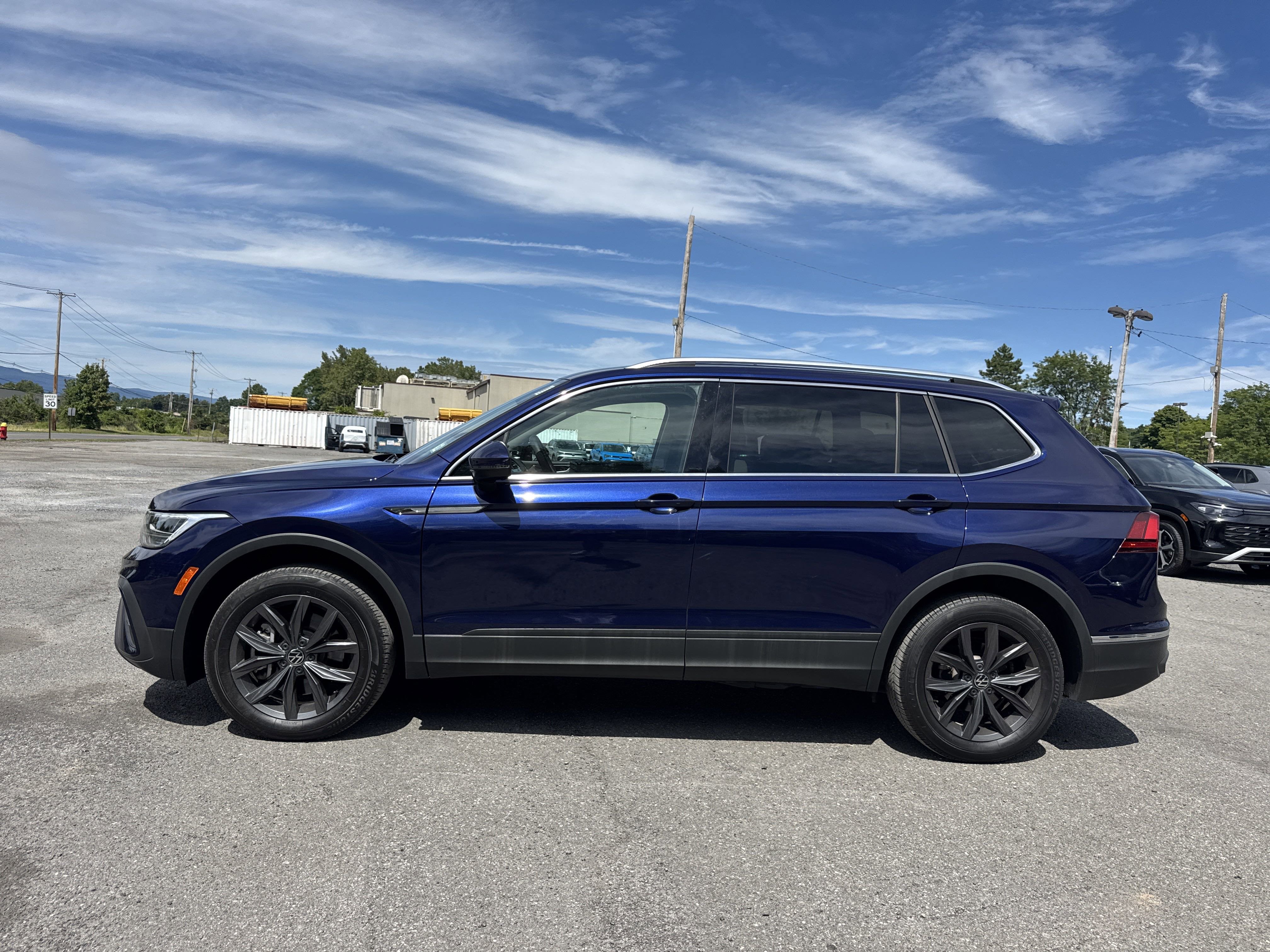2022 Volkswagen Tiguan 2.0T SE