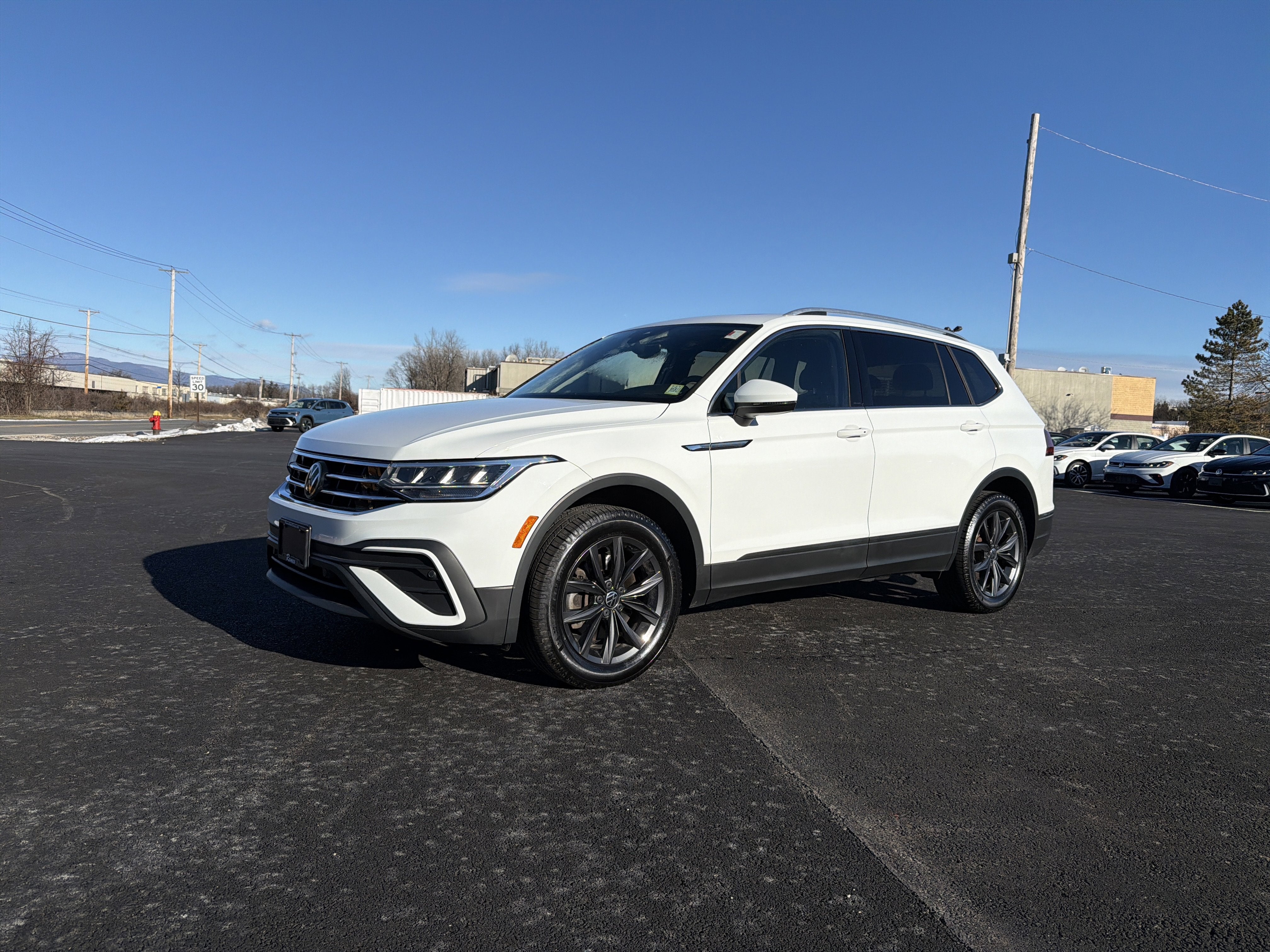 2022 Volkswagen Tiguan 2.0T SE