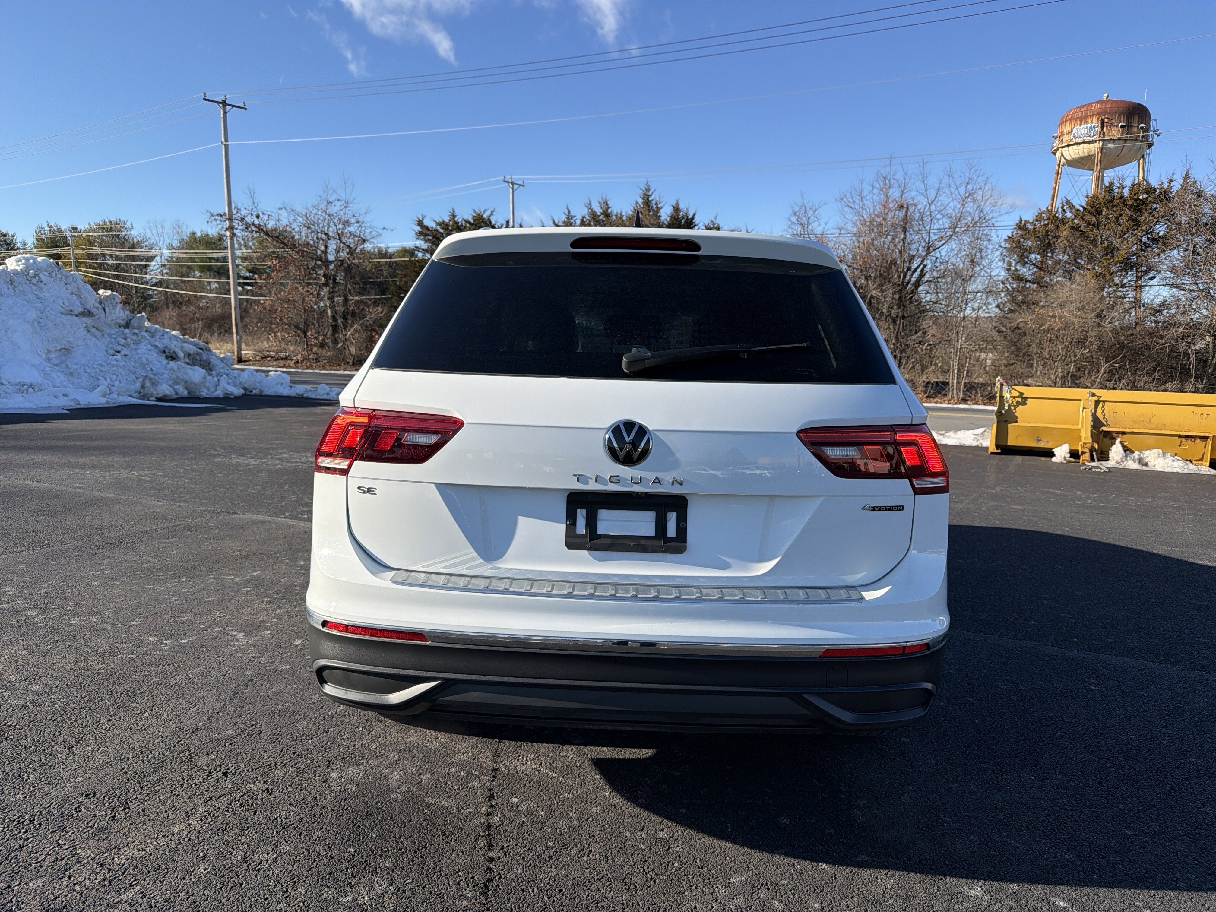 2022 Volkswagen Tiguan 2.0T SE