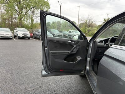 2018 Volkswagen Tiguan 2.0T SEL 4Motion