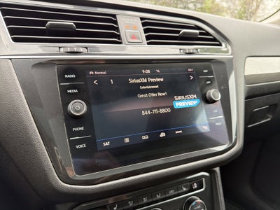 2018 Volkswagen Tiguan 2.0T SEL 4Motion